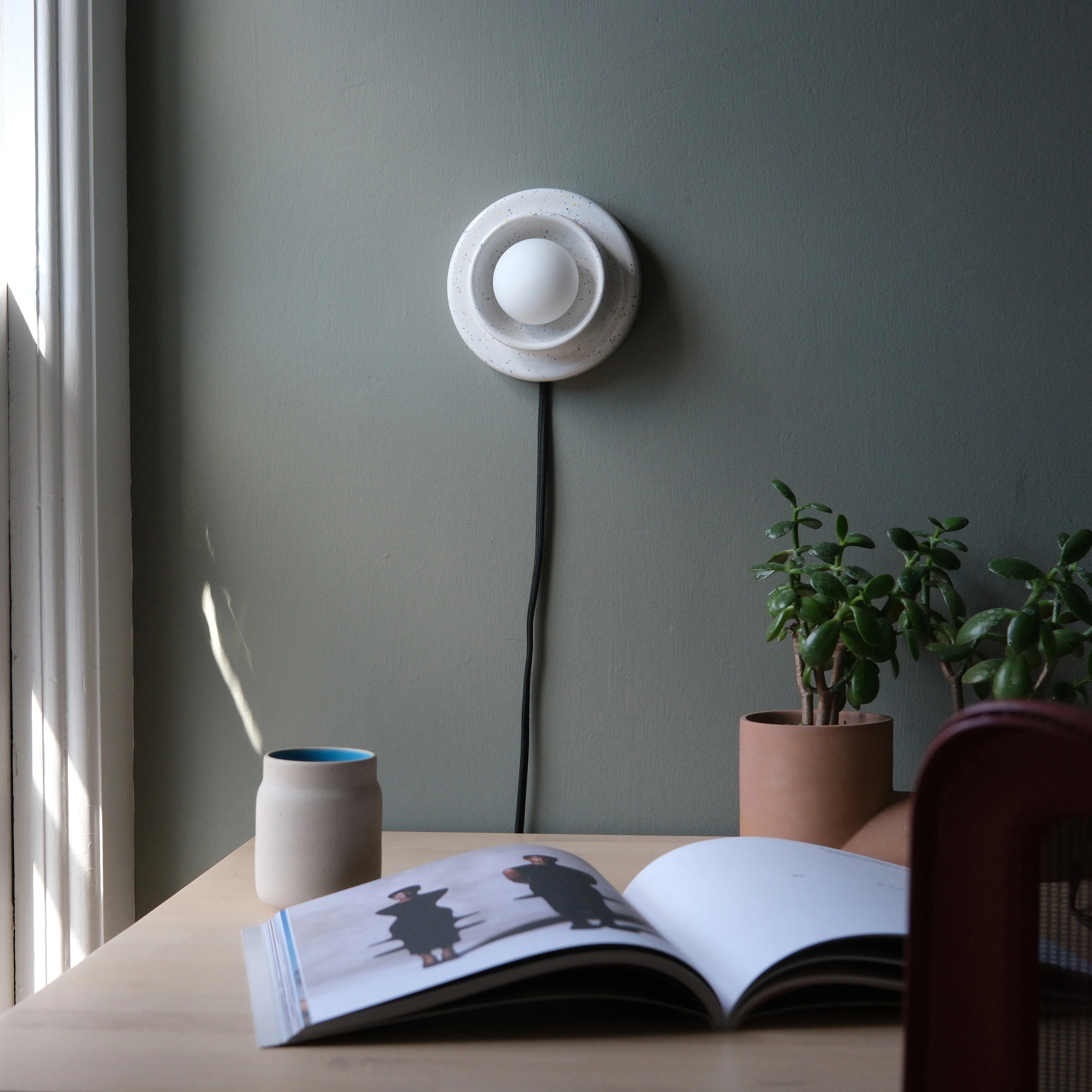 Q Sconce - Image 7