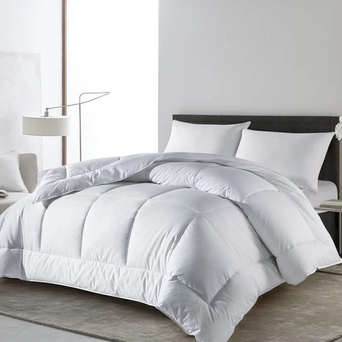 Queen Size All Seasons Soft White Polyester Down Alternative Comforter - Image 3