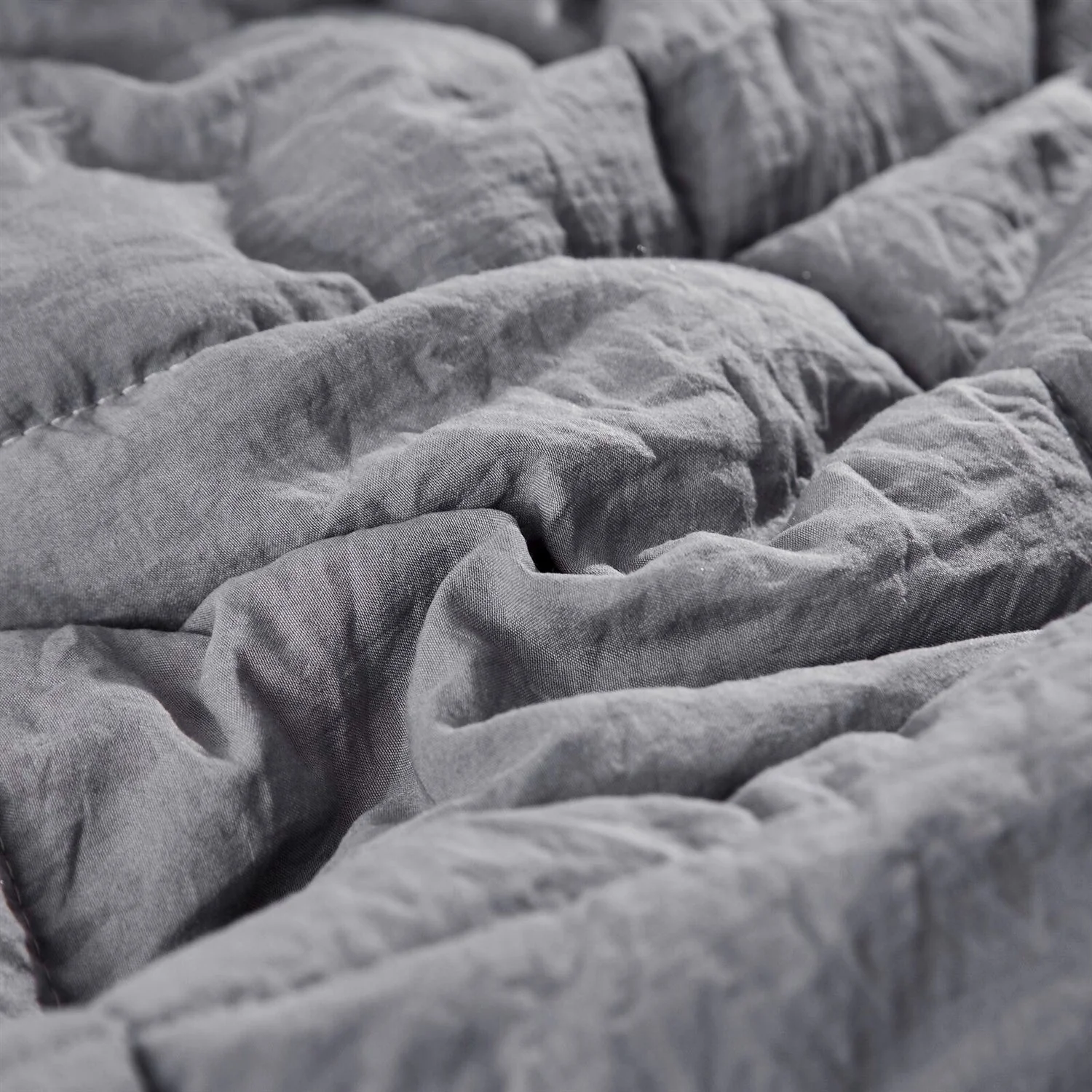 Queen Size Grey 3 Piece Microfiber Reversible Comforter Set - Image 5
