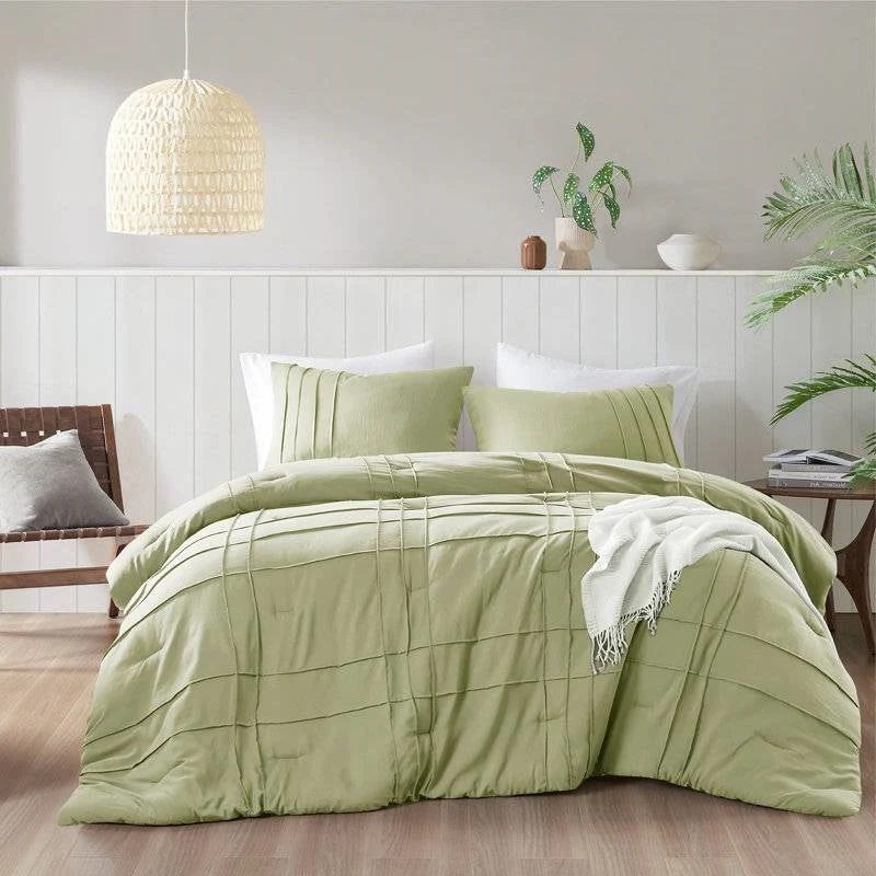 Queen size Microfiber Pleated Lightweight Soft Comforter Set in Sage Green - Image 2