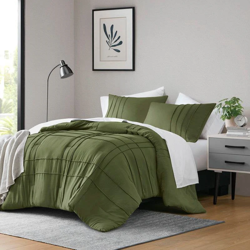 Queen size Microfiber Pleated Soft Lightweight Comforter Set in Olive Green - Image 2