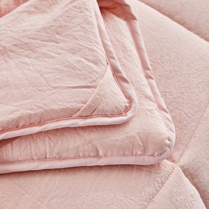 Queen Size Pink 3 Piece Microfiber Reversible Comforter Set - Image 4