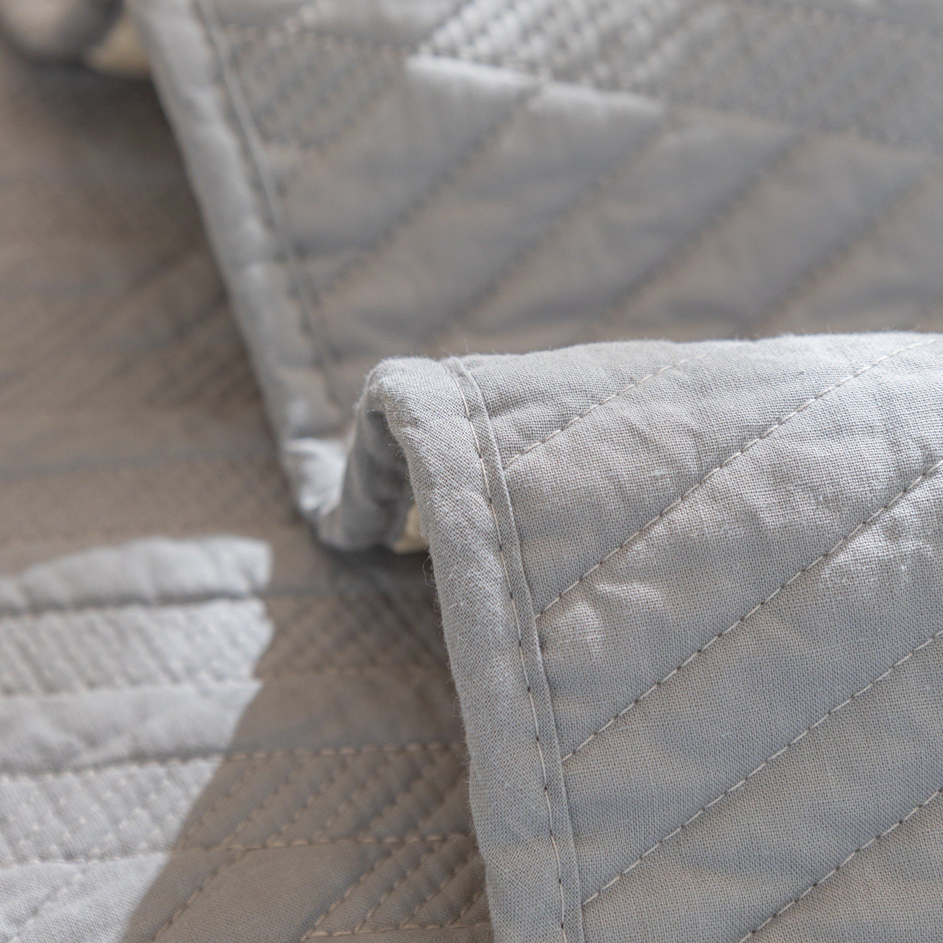 Quilted Geometric Cotton Sofa Cover, Non-Slip & Thick Padded Furniture Covers - Image 42