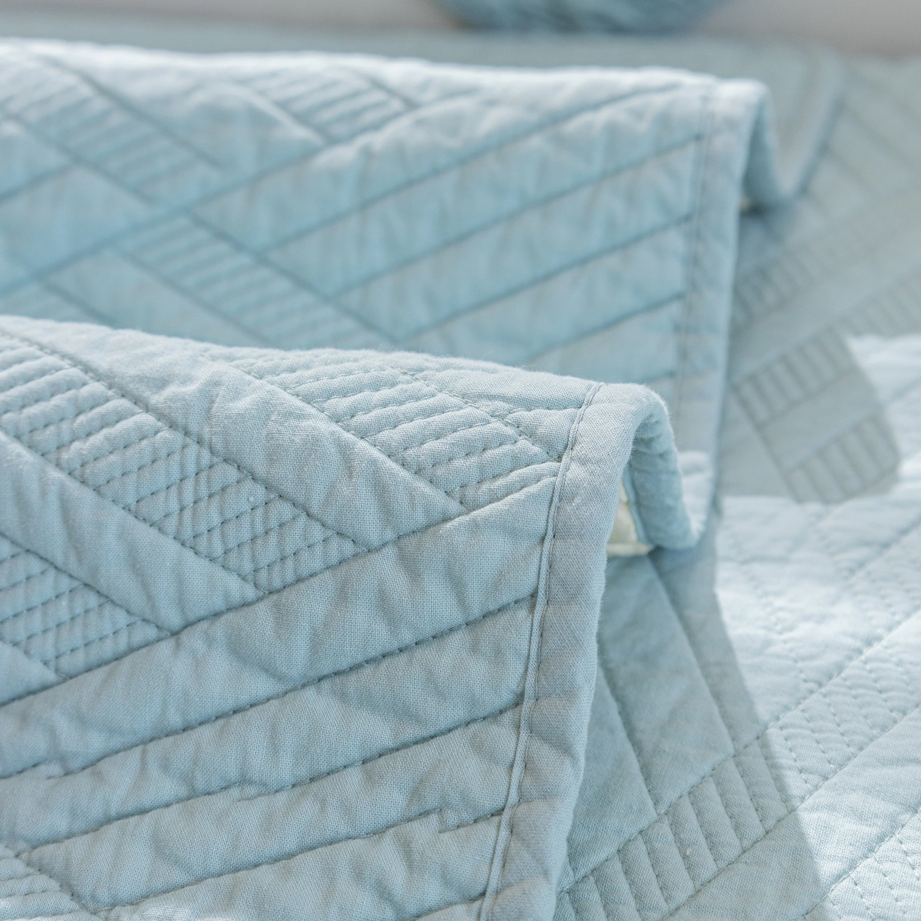 Quilted Geometric Cotton Sofa Cover, Non-Slip & Thick Padded Furniture Covers - Image 54