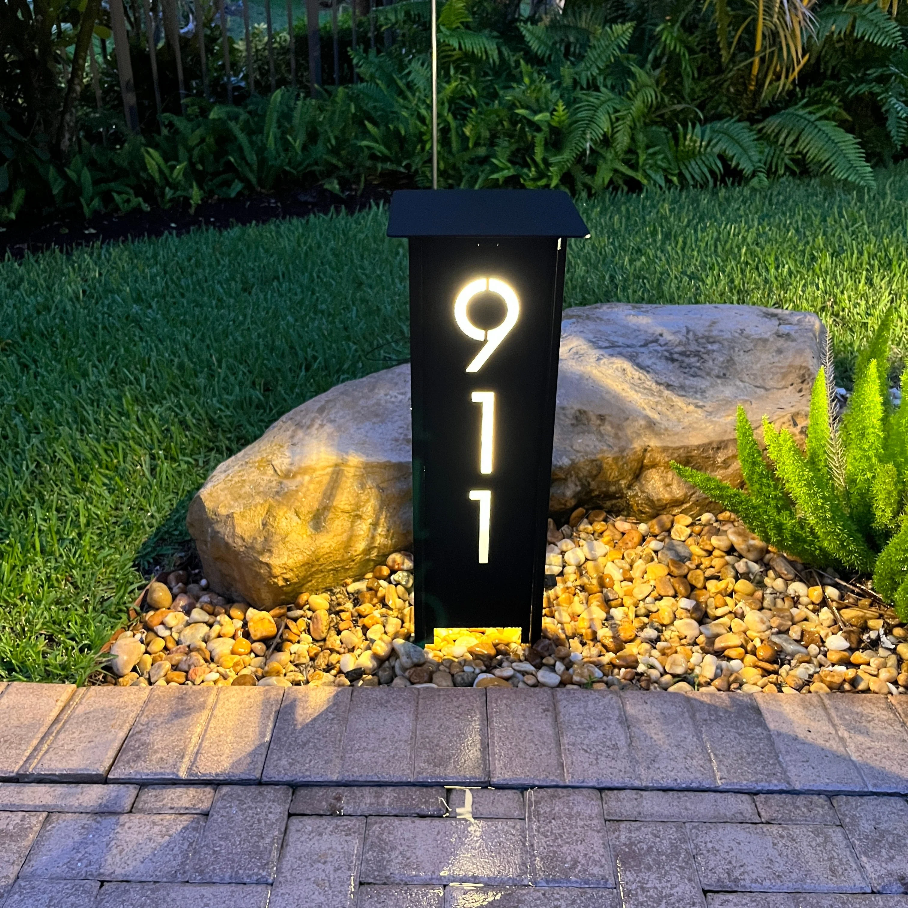 RadiantLight 27" tall ADDRESS MARKER Landscape Light - Garden Light - Image 11
