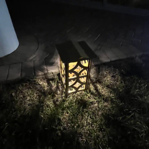 RadiantLight Diamond Breeze Block Landscape Light - Garden Light - Image 11