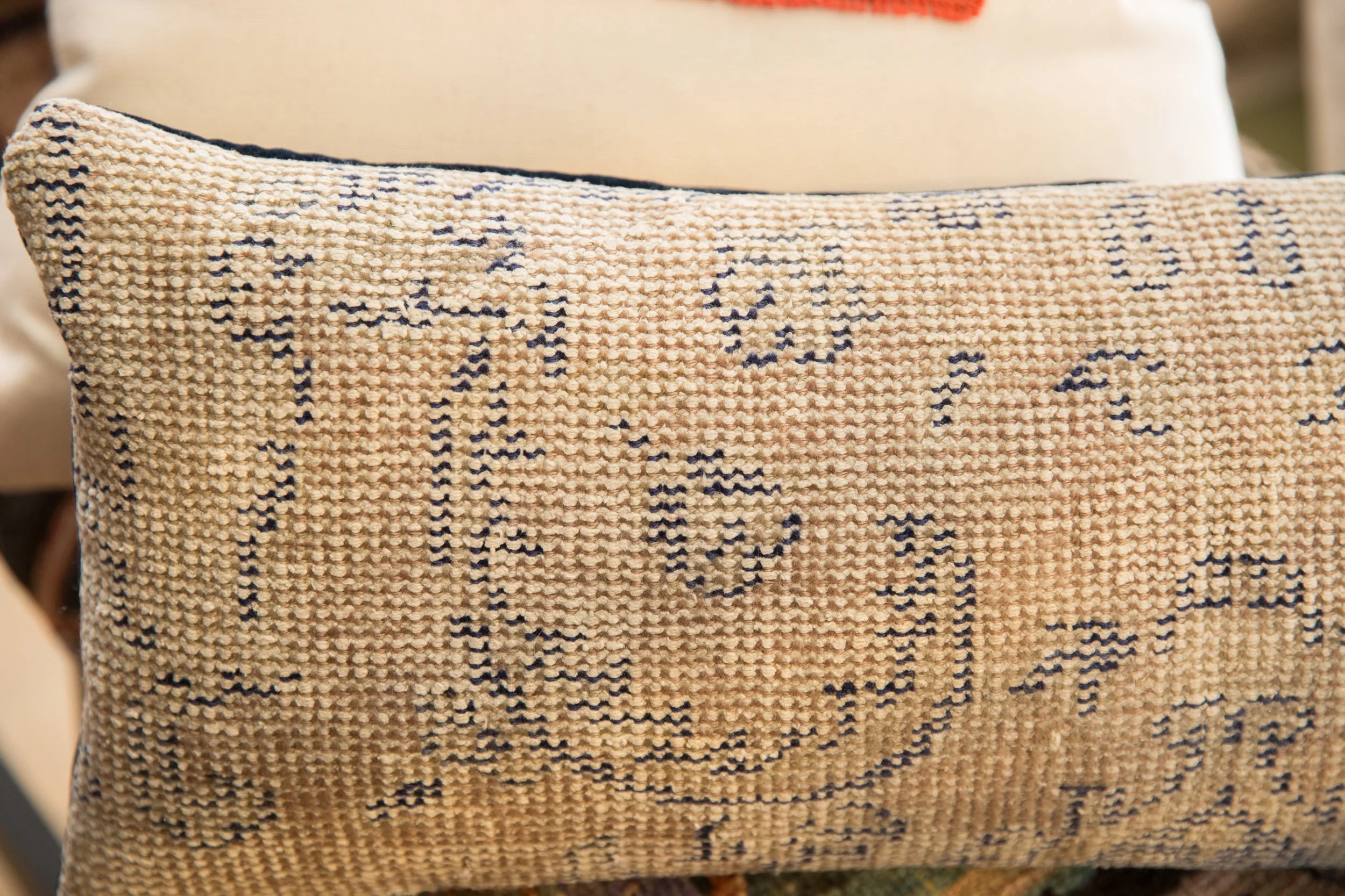 Reclaimed Rug Fragment Pillow - Image 7