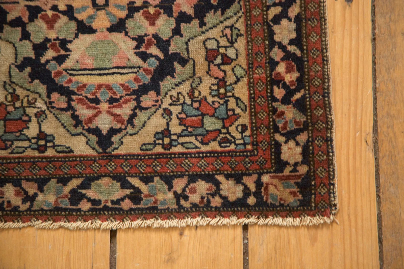 RESERVED 1.5x2 Antique Farahan Sarouk Square Bag Face Rug Mat - Image 9