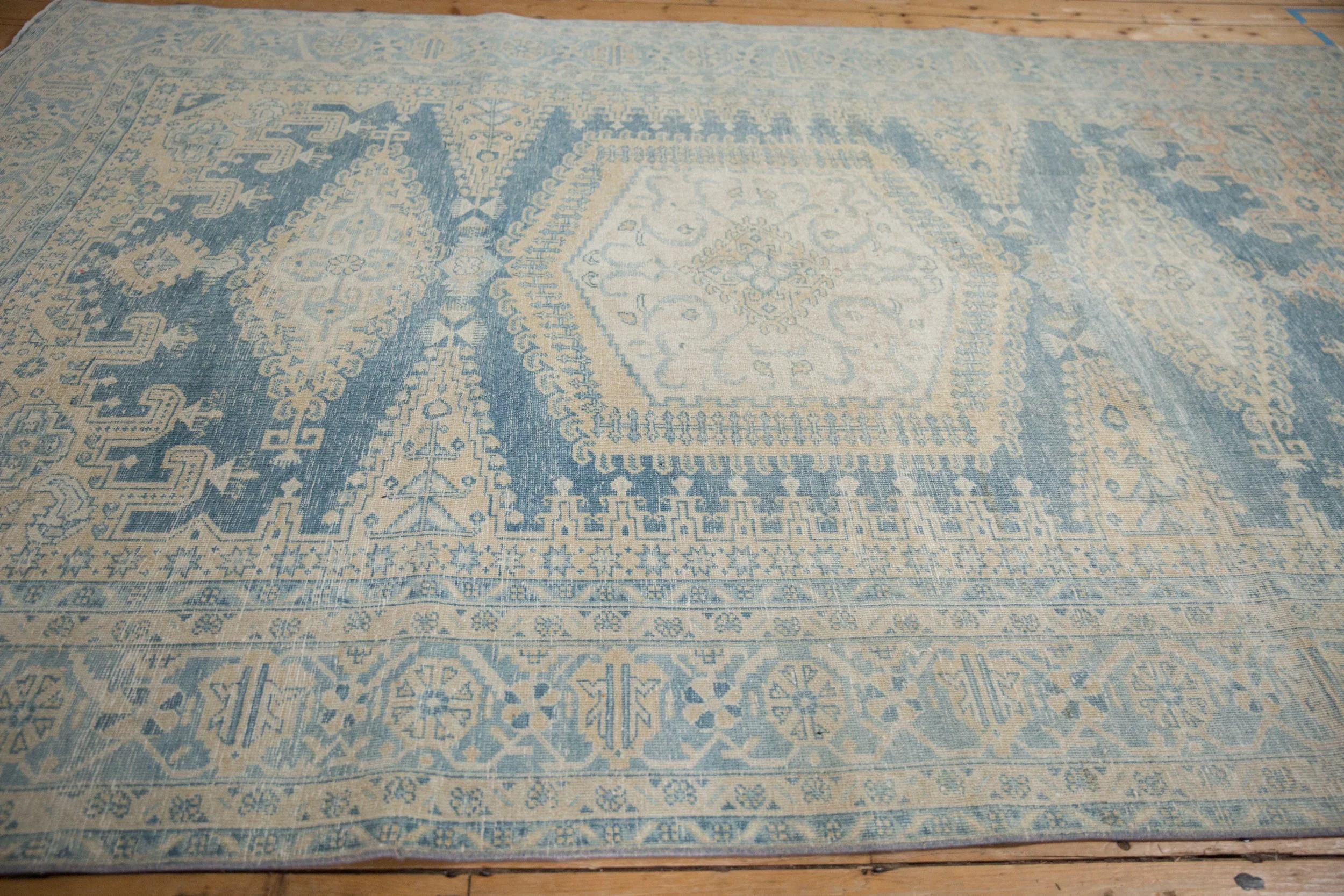 7x10 Vintage Distressed Veece Carpet - Image 12