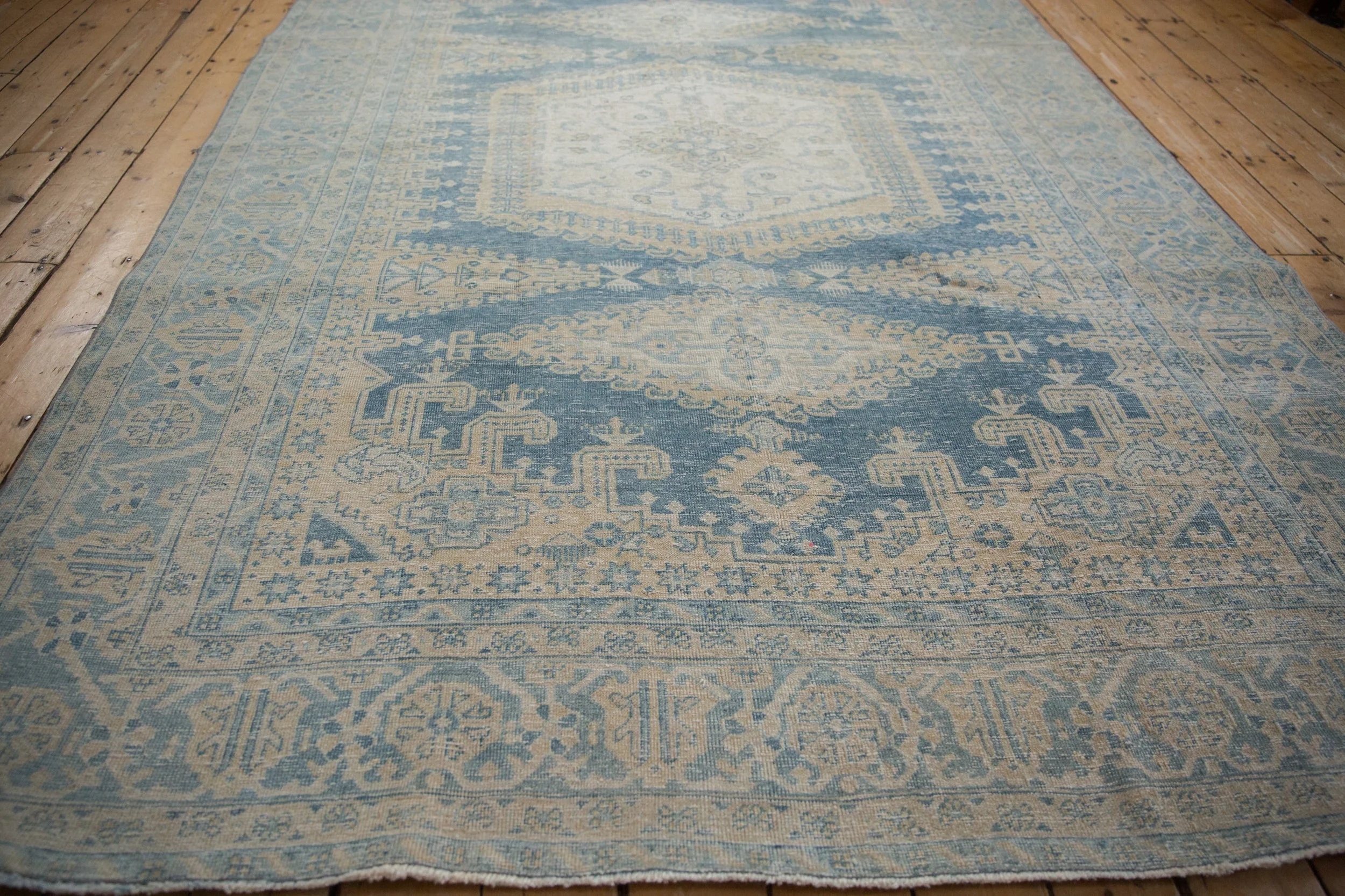 7x10 Vintage Distressed Veece Carpet - Image 8