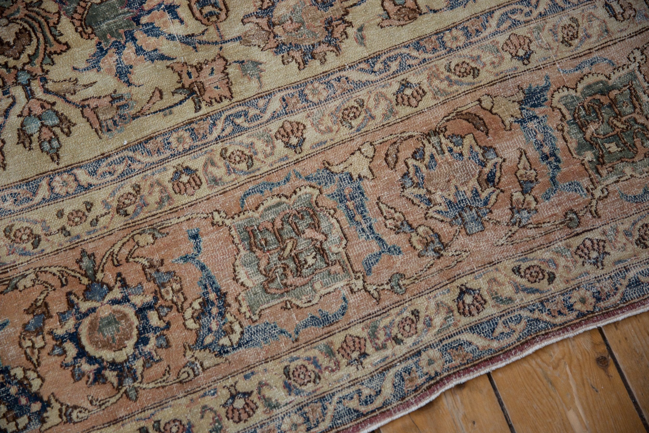 7x9.5 Vintage Distressed Isfahan Carpet - Image 6