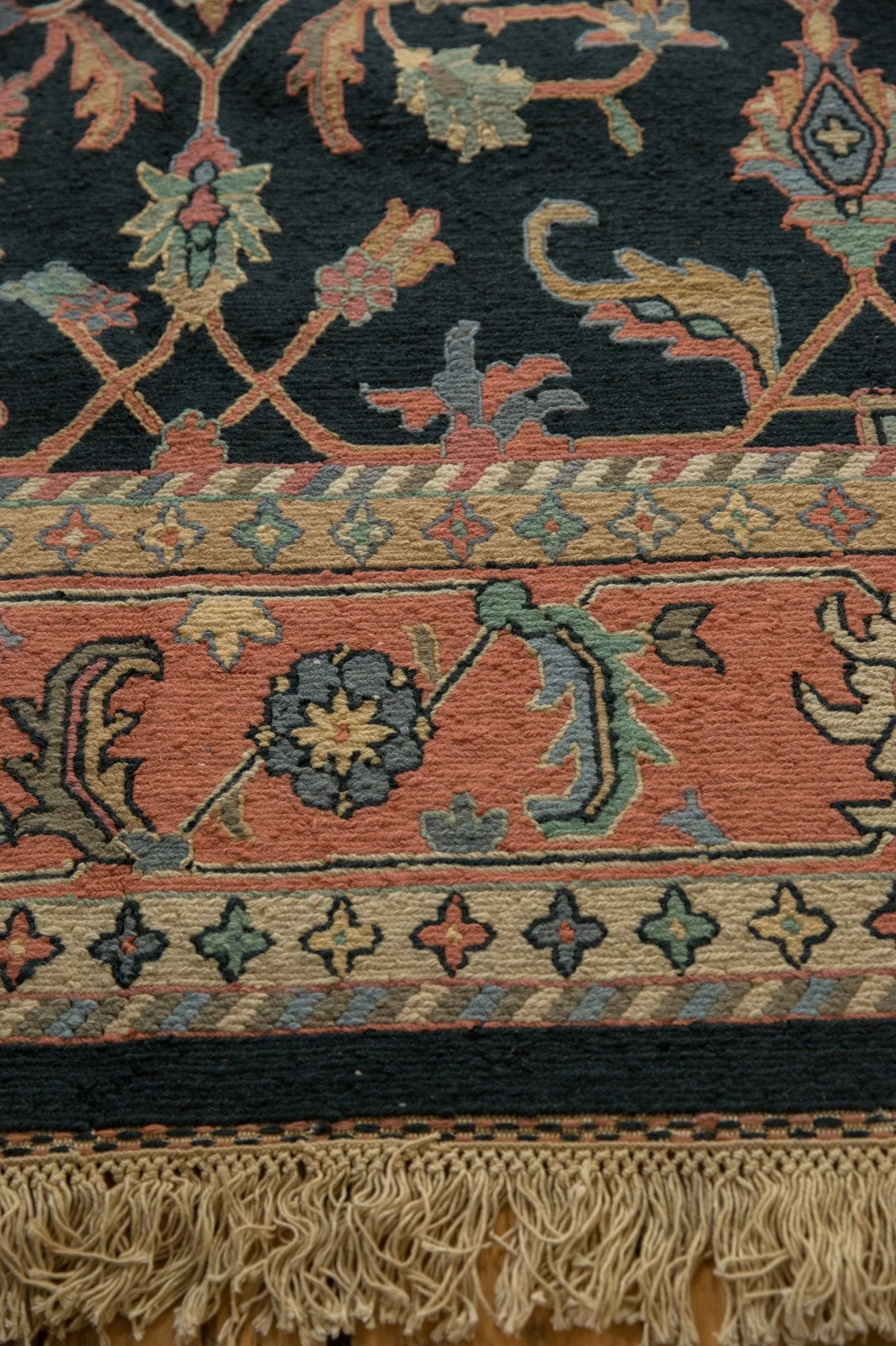 9x12 Vintage Serapi Indian Soumac Design Carpet - Image 5