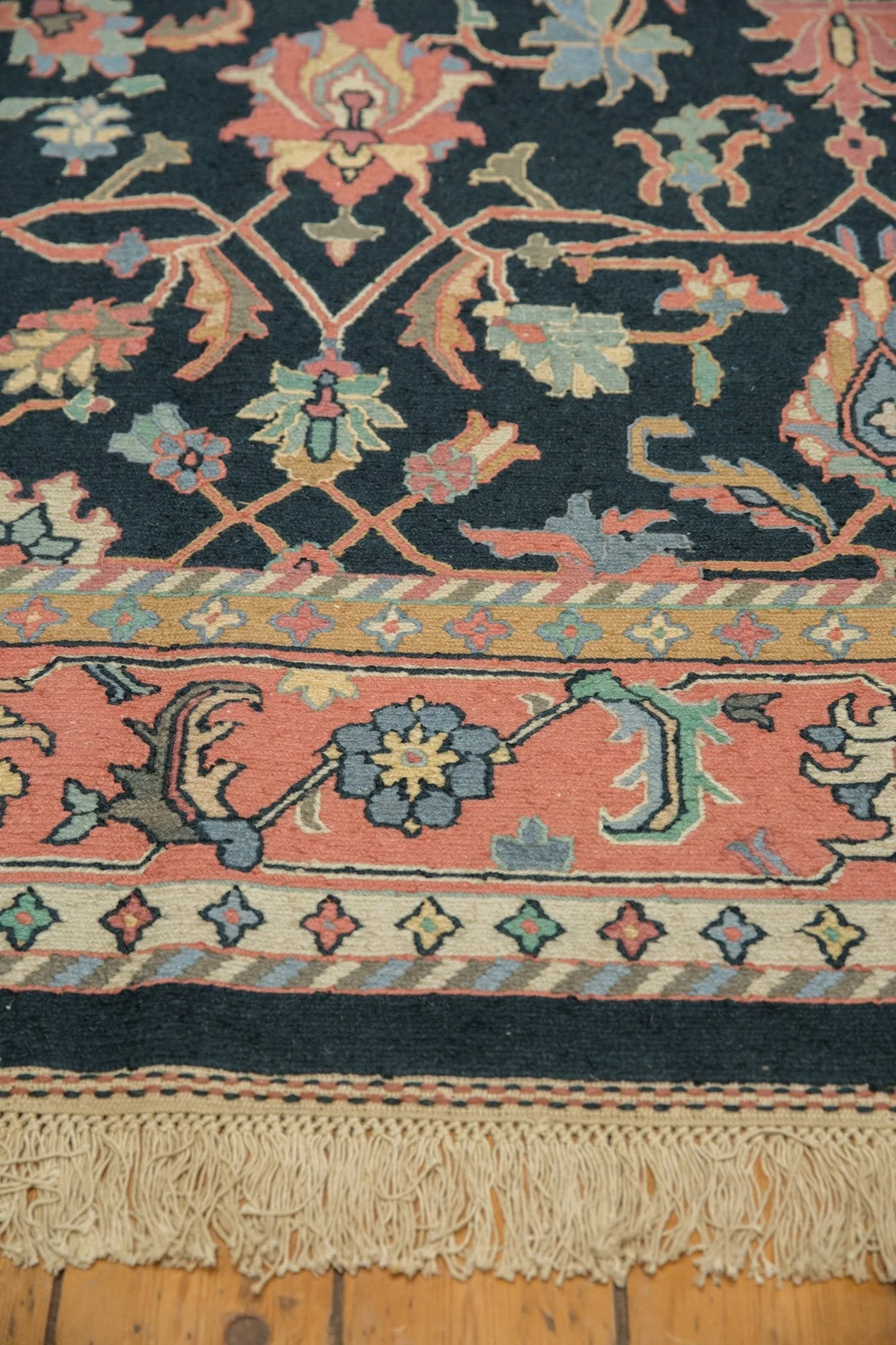 9x12 Vintage Serapi Indian Soumac Design Carpet - Image 9