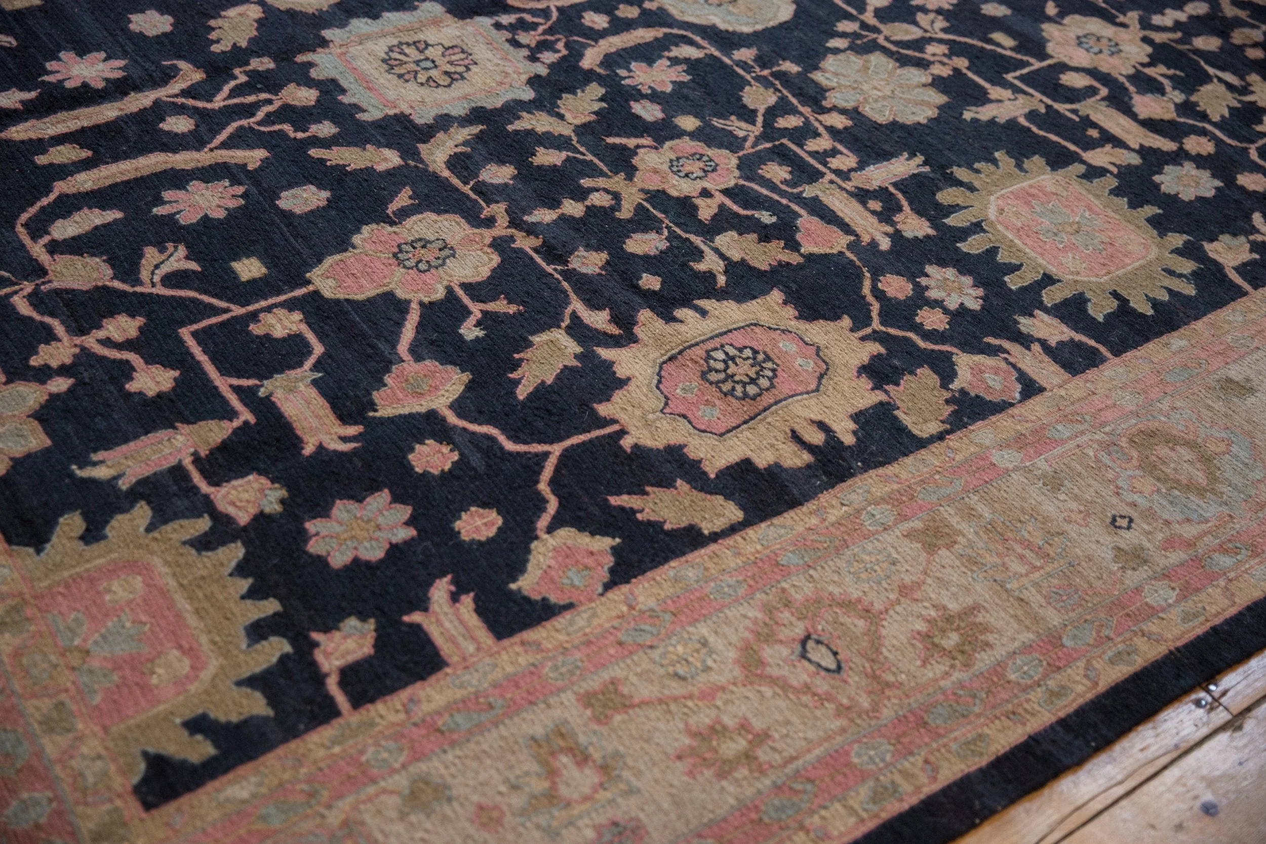 9x12 Vintage Tea Washed Indian Sultanabad Soumac Design Carpet - Image 6