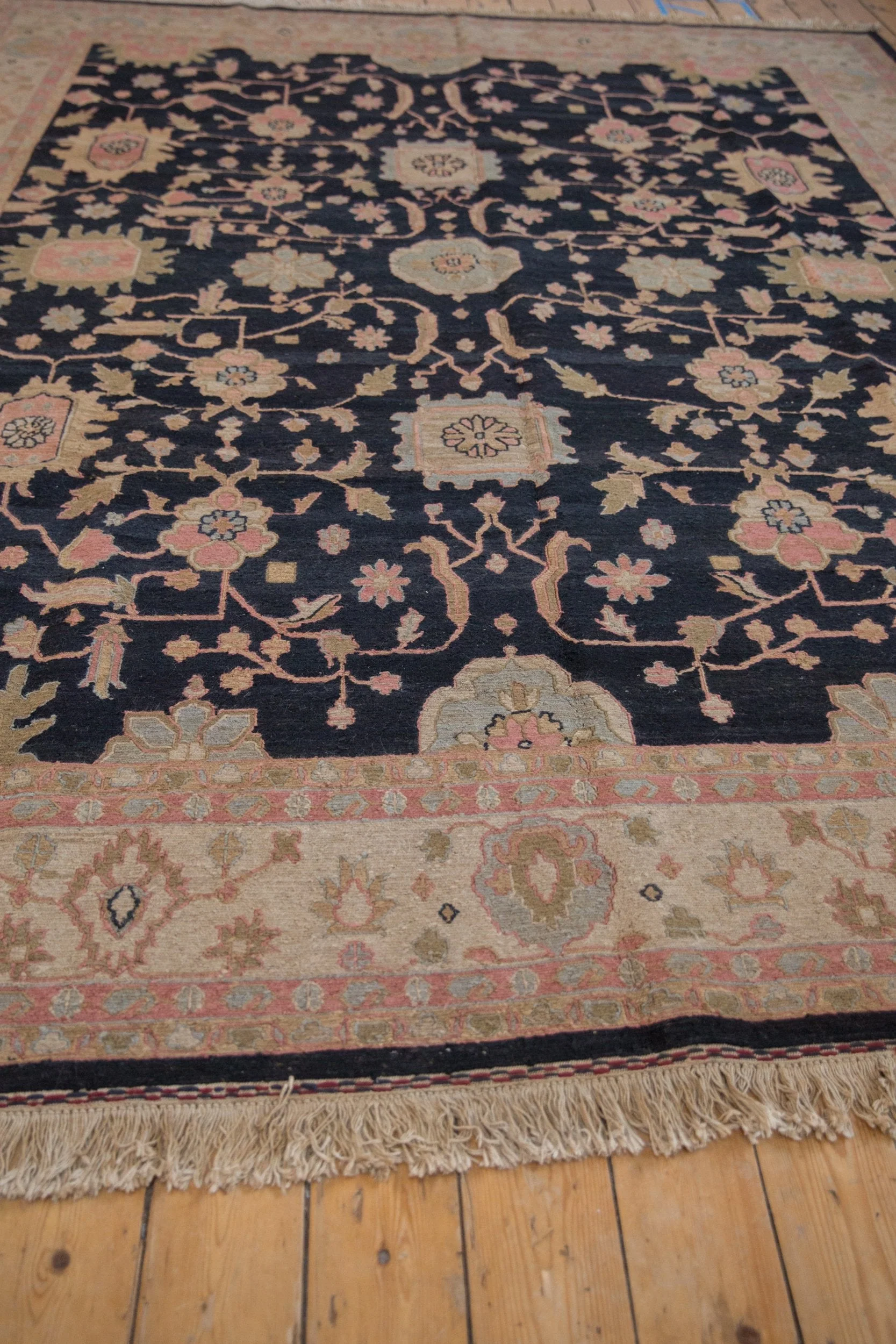 9x12 Vintage Tea Washed Indian Sultanabad Soumac Design Carpet - Image 7