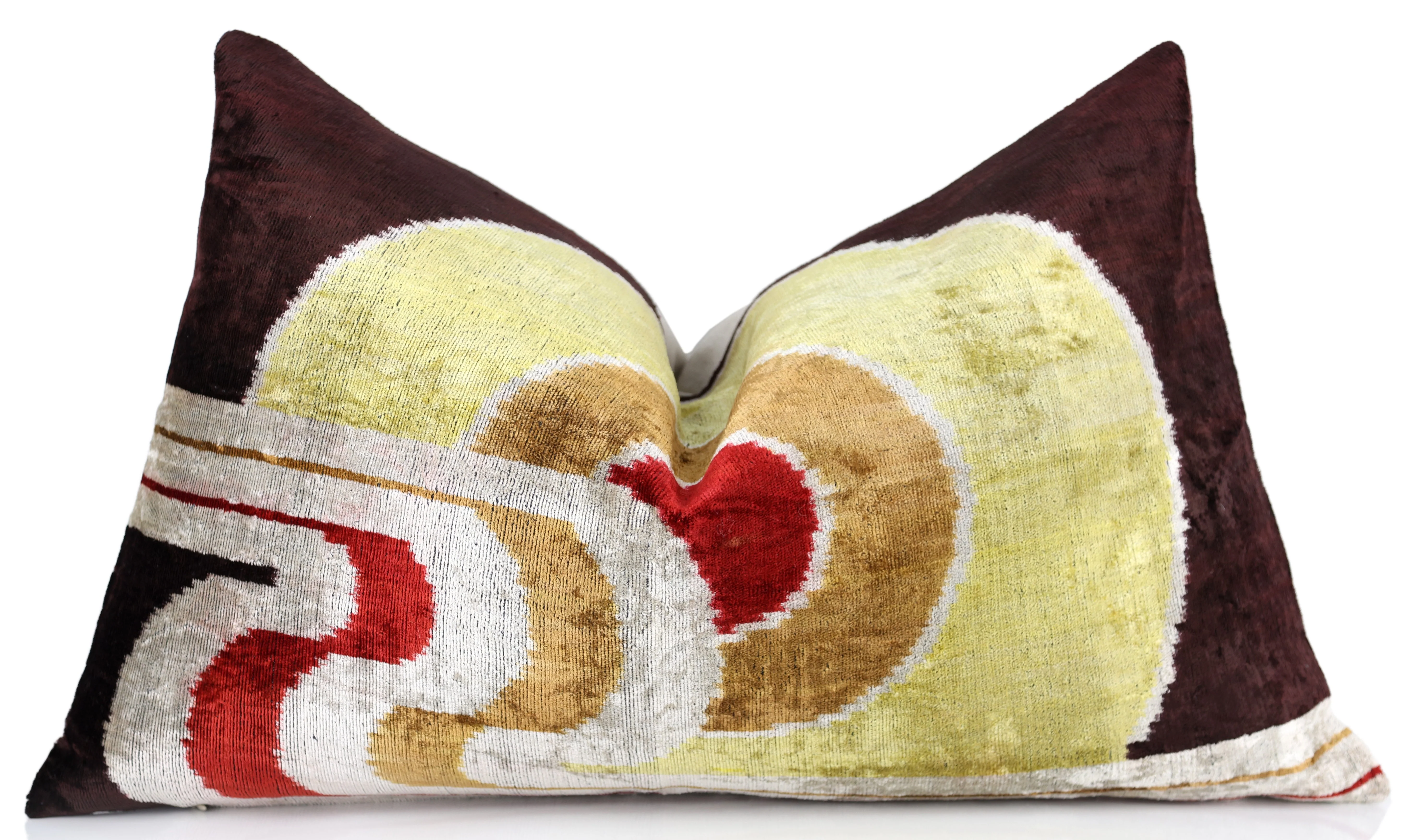 Retro Circle Silk Velvet Pillow 16x24 – Gold, Red & Maroon Luxe - Image 4
