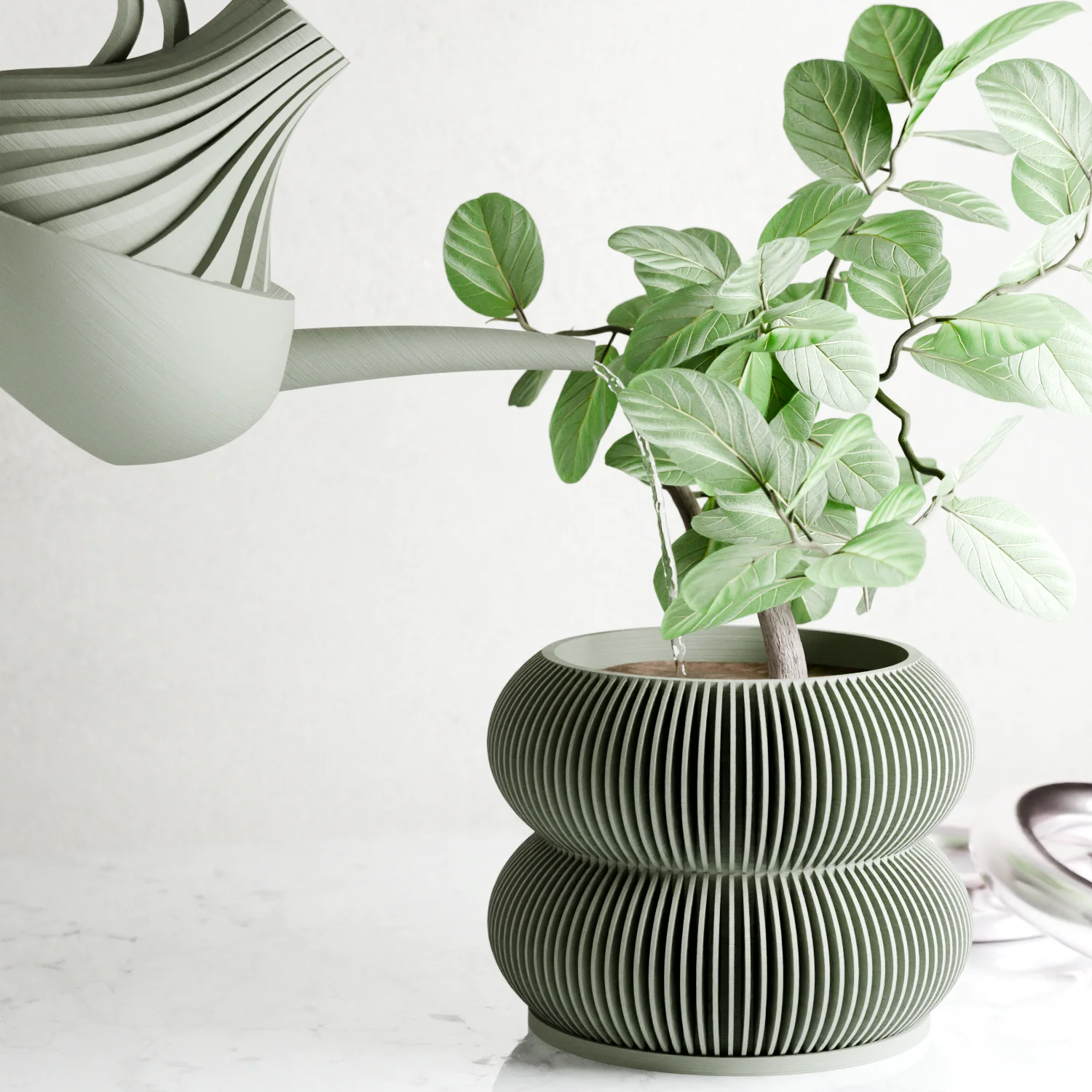 REVOLVE Watering Can - Image 3