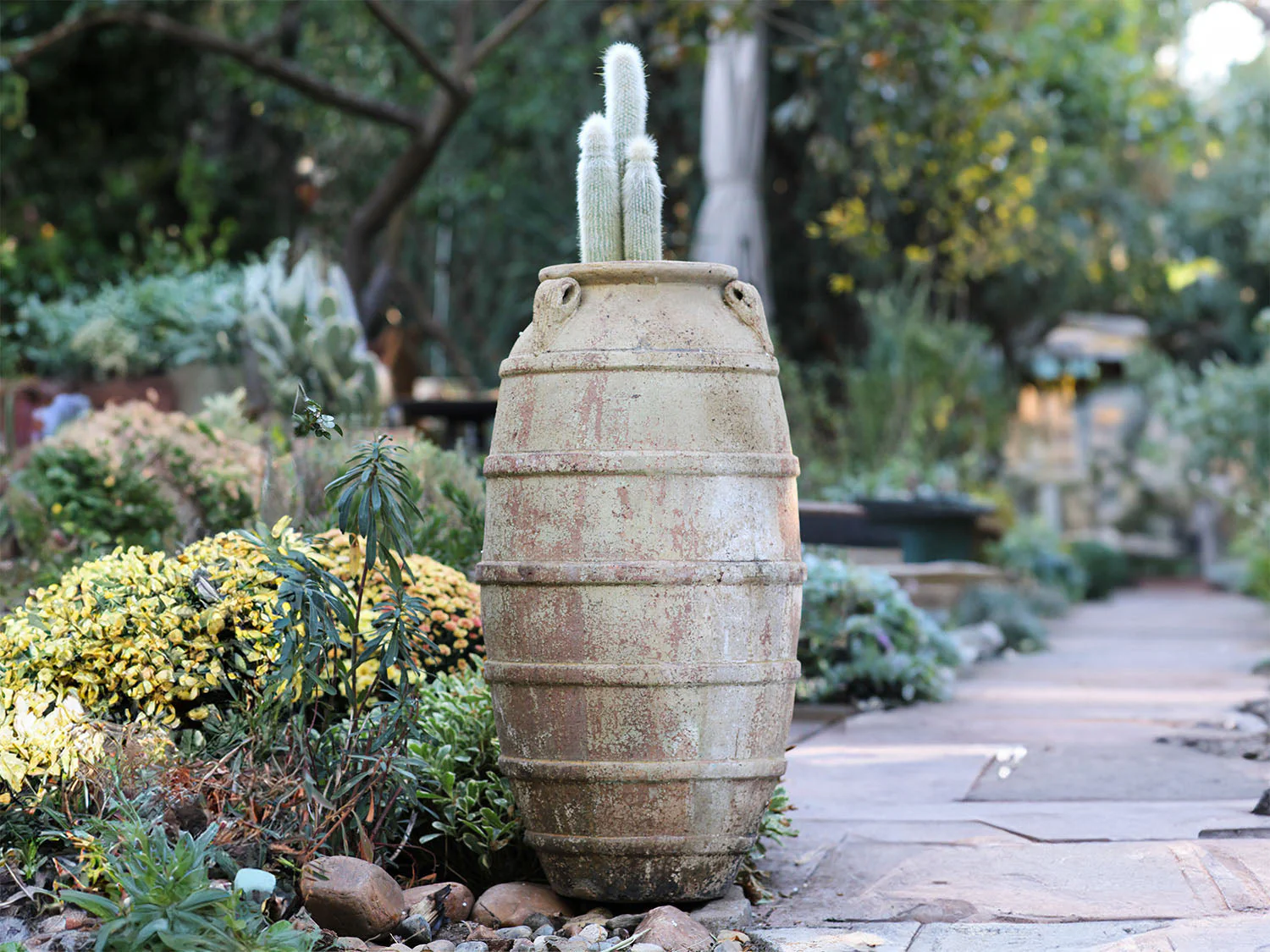 Ribbed Belly Amphora - Image 3