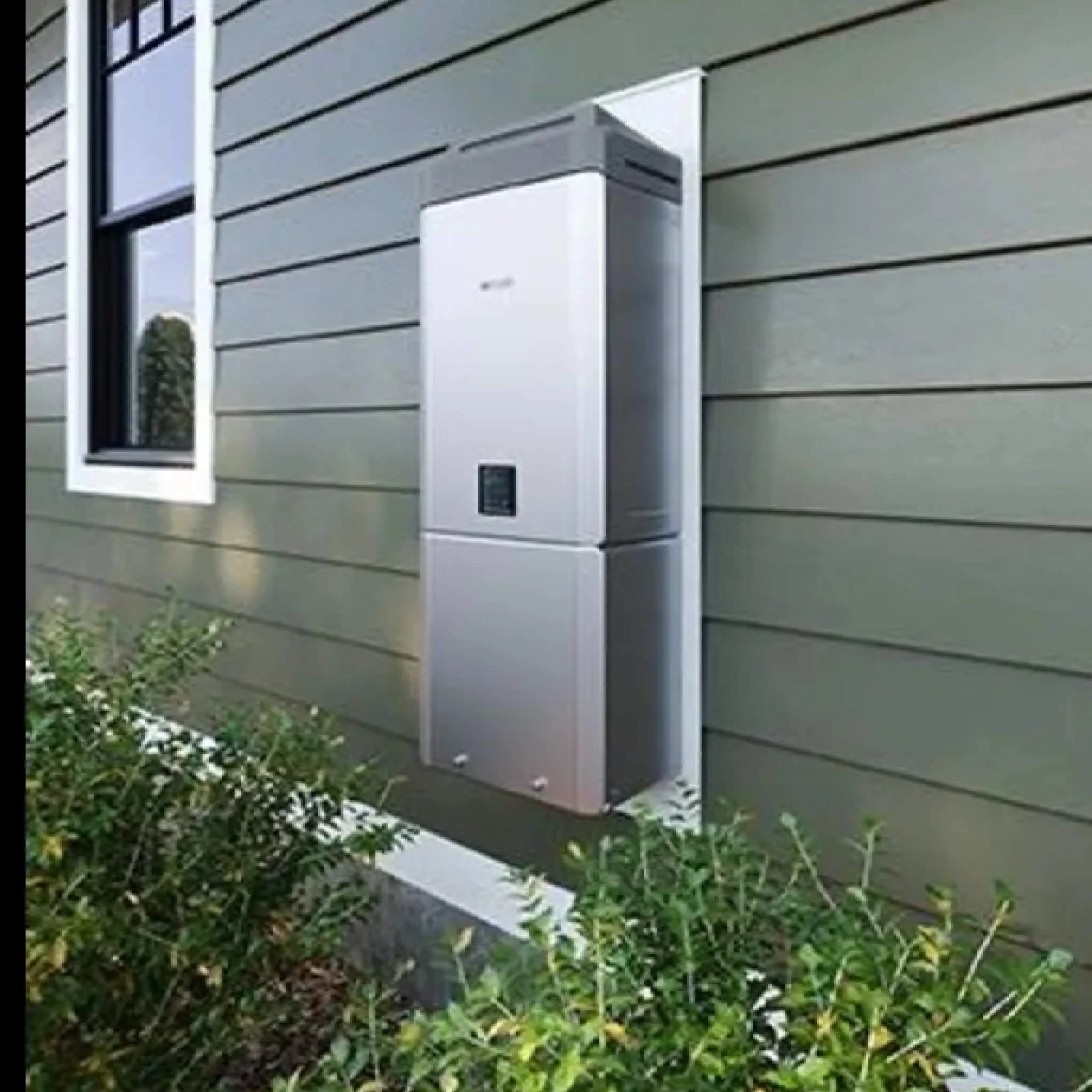RN 10.0 GPM 180K BTU Condensing Tankless Water Heater With Wi-Fi (SAK82514) - Image 5