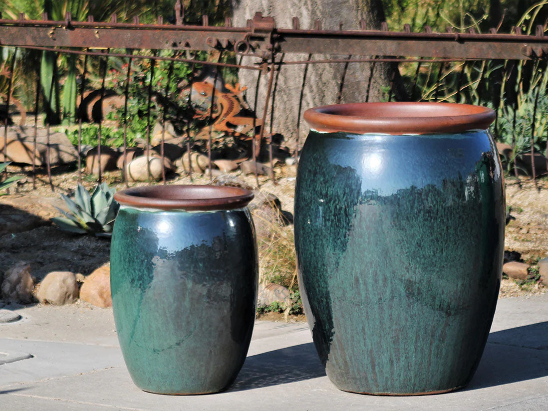Roll Rim Urn Planter - Set of 2 By Plantatorem - Image 3