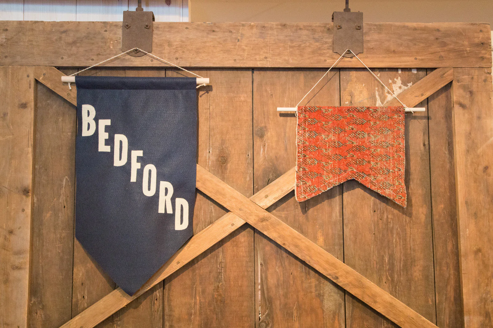 RUGLING 01 : Limited Edition Rug Cork Board Flag - Image 2