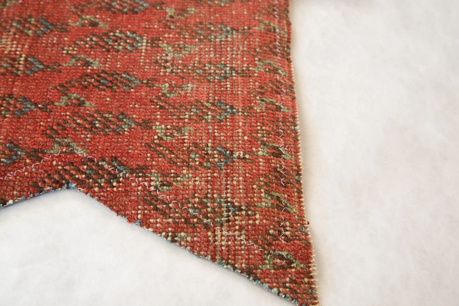 RUGLING 01 : Limited Edition Rug Cork Board Flag - Image 4