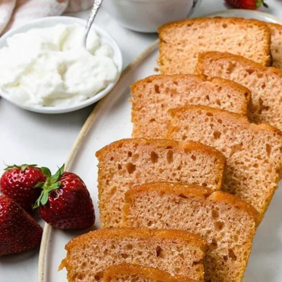 SALE | Strawberry Daiquiri Liqueur Cake | Pack of 2 | 14 oz | Beatrice Bakery - Image 5
