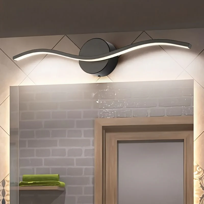 Salten Wall Lamp - Image 4