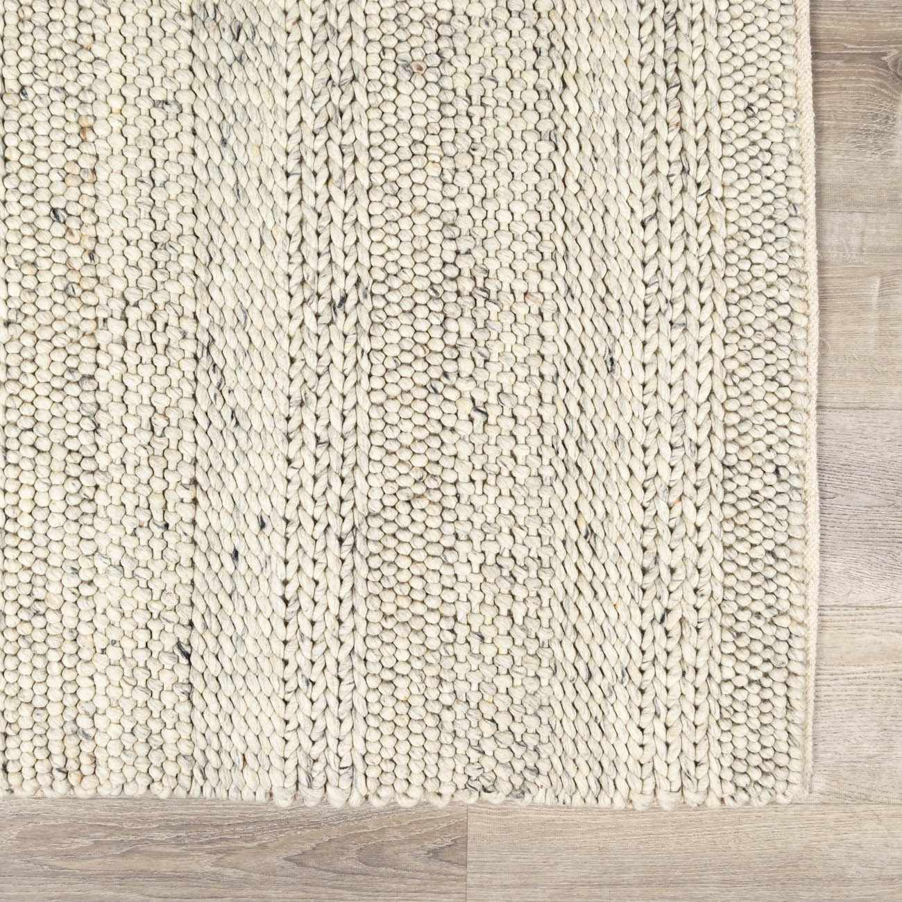 Salvo Luxury Hand Woven Wool Area Rug - Image 13