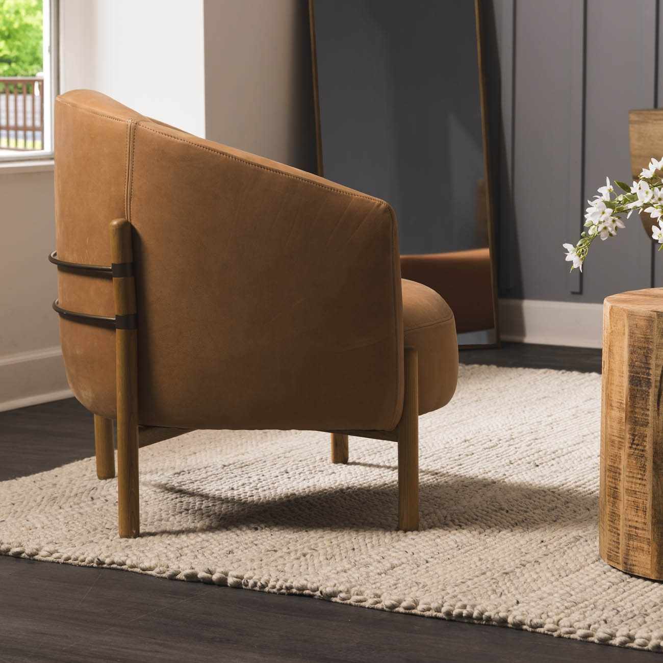 Salvo Luxury Hand Woven Wool Area Rug - Image 4