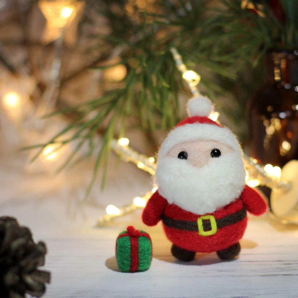 Santa Needle Felting Kit. Wizardi DIY Wool Craft Kit F07N8-W11 - Image 3