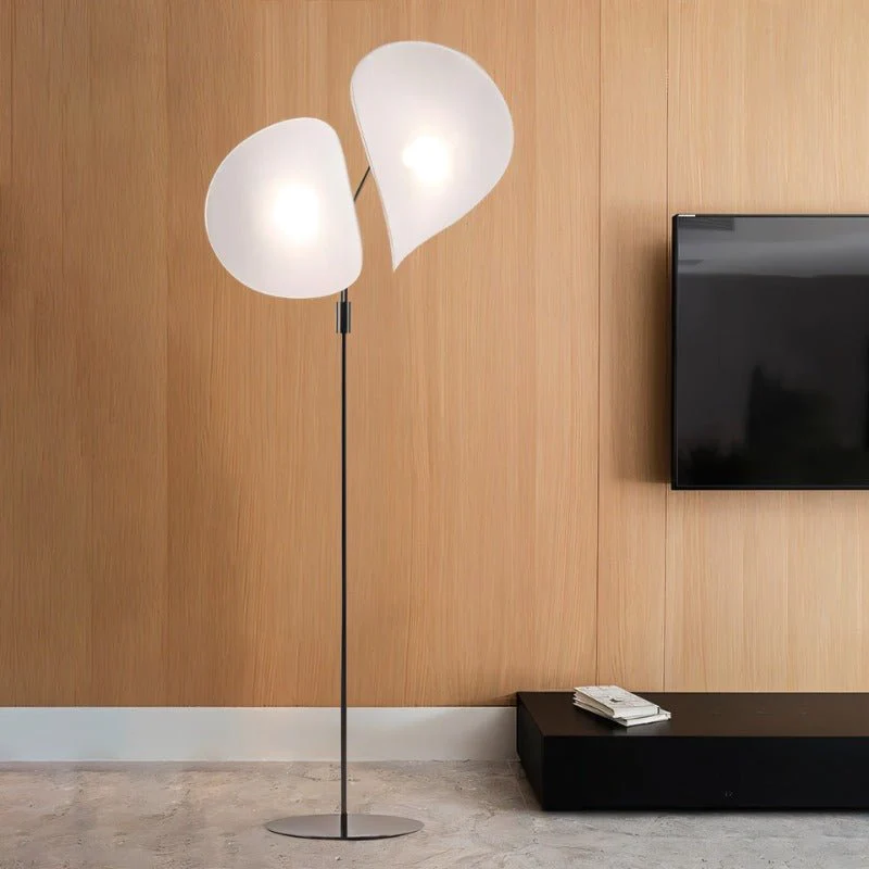 Sarzu Floor Lamp - Image 4