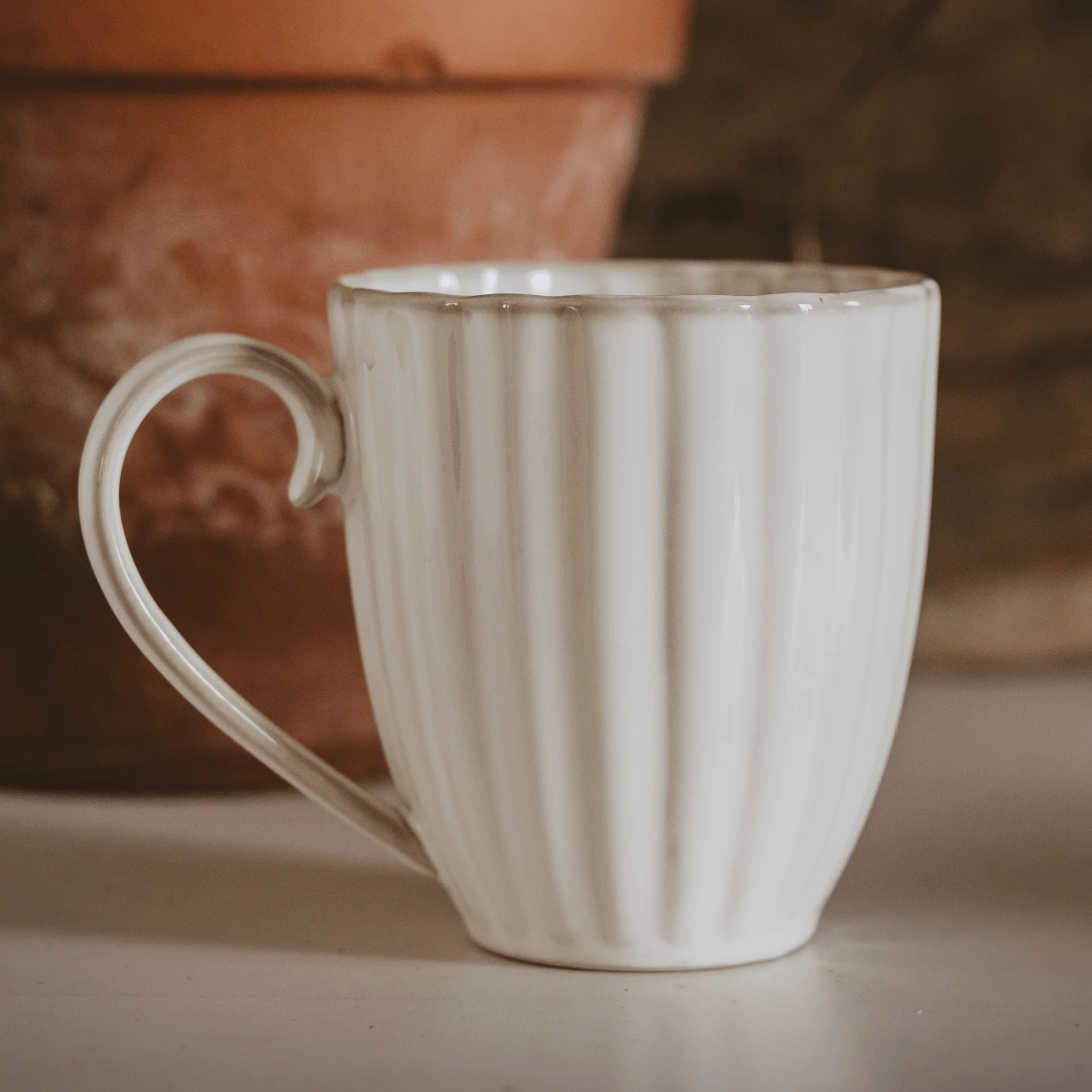 Scallop 20 oz Figural Coffee Mug - Image 2