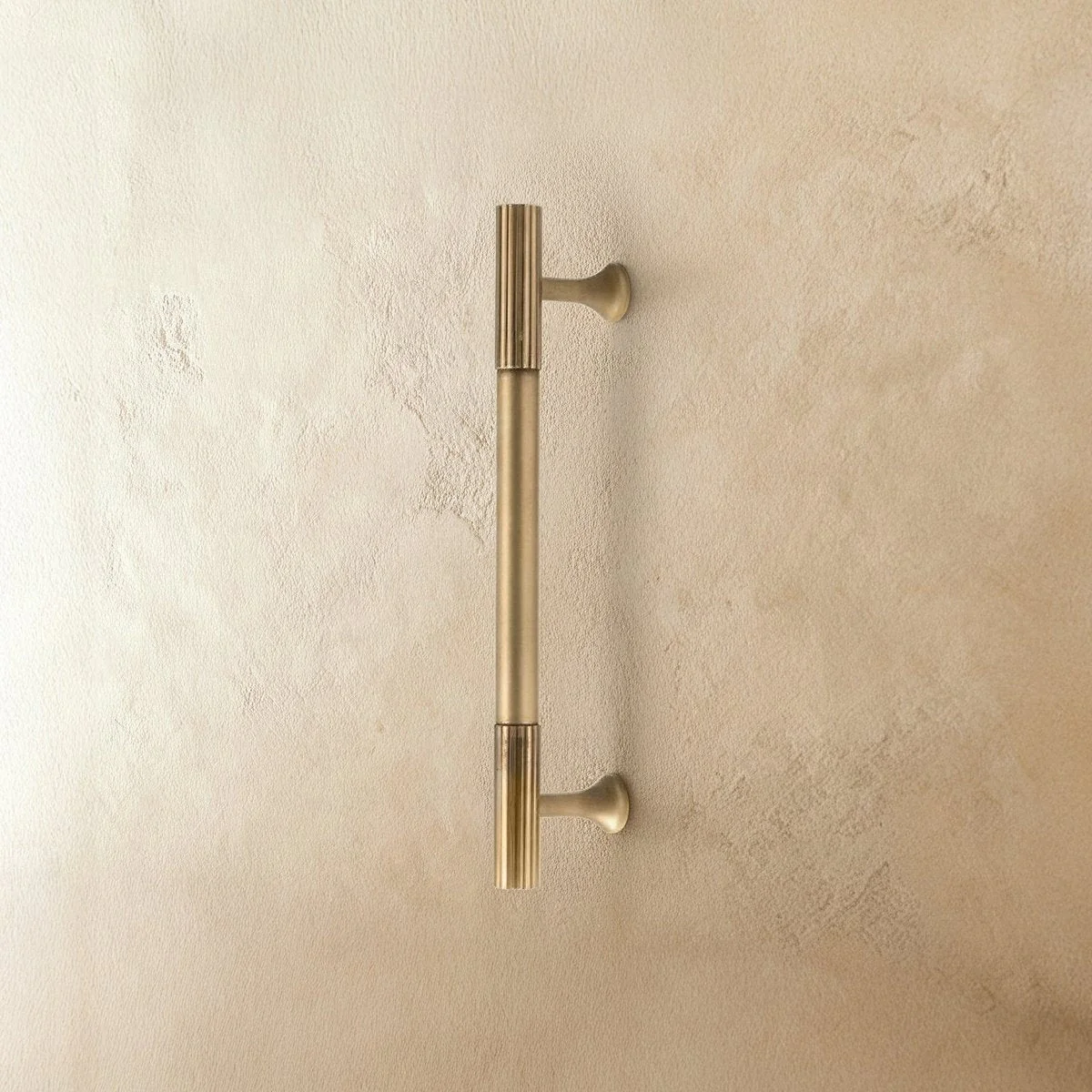 Sean Brass Knob & Pull Bar - Open Box - Image 3