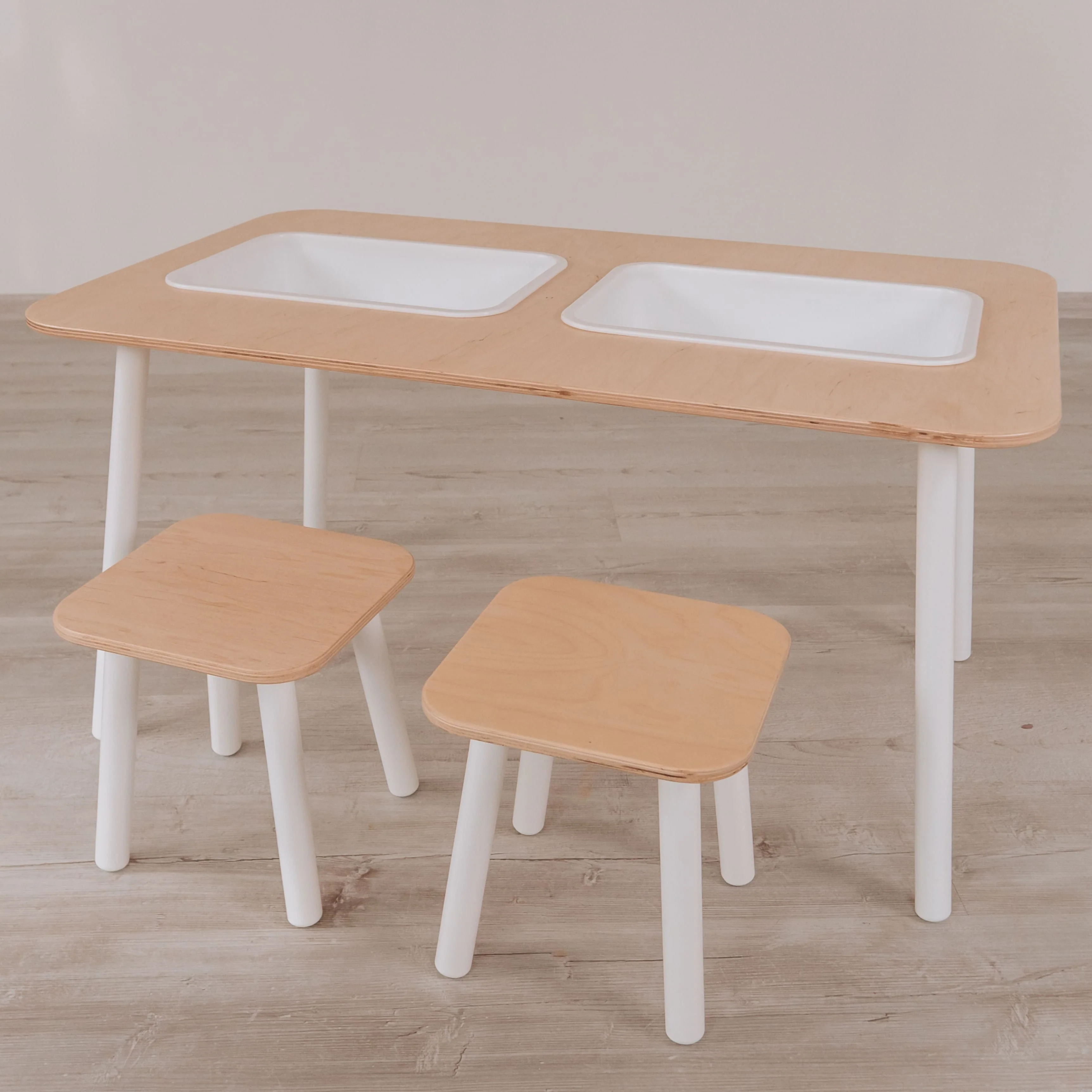 Sensory Table - Image 9