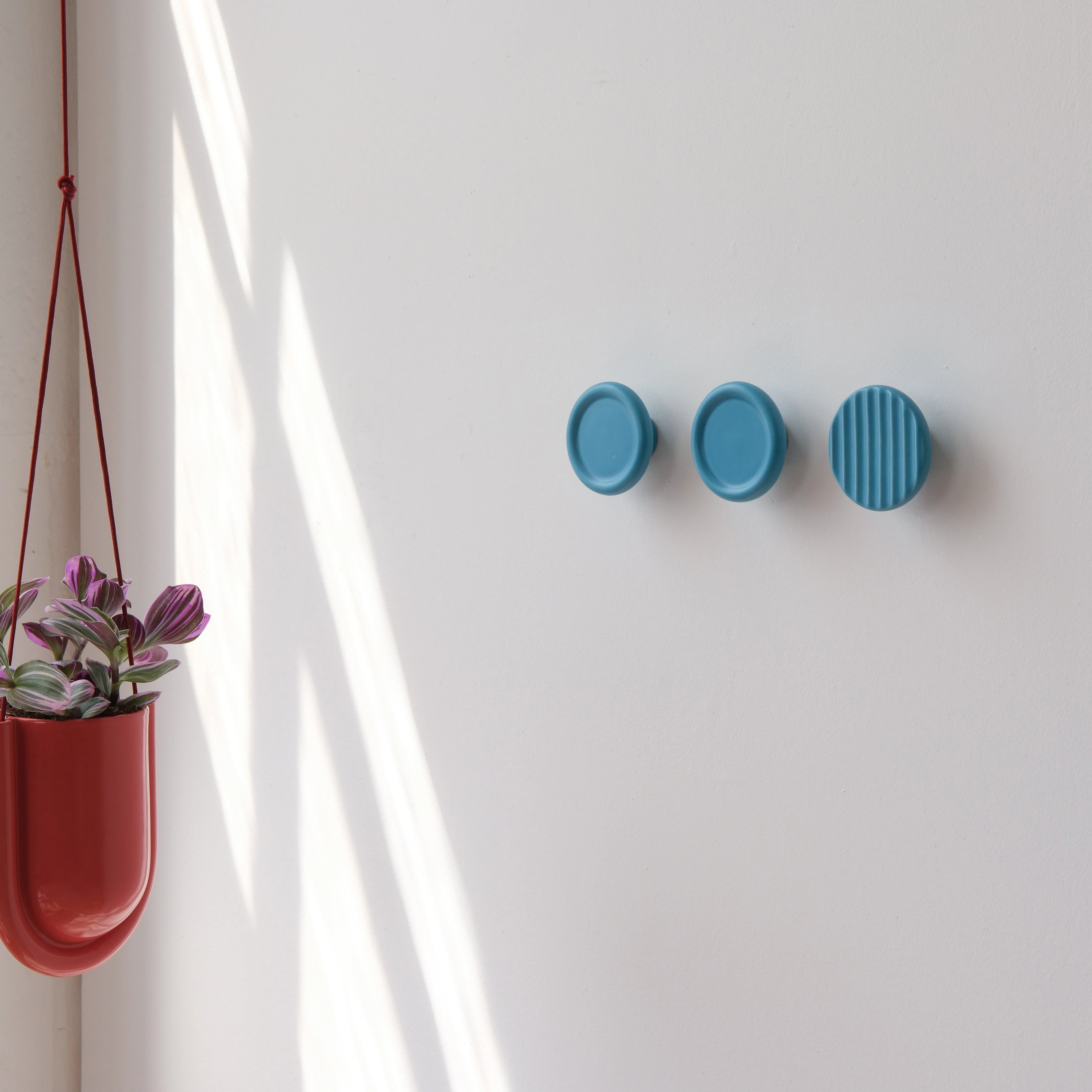Sequence coat hook - Fluted - Image 14