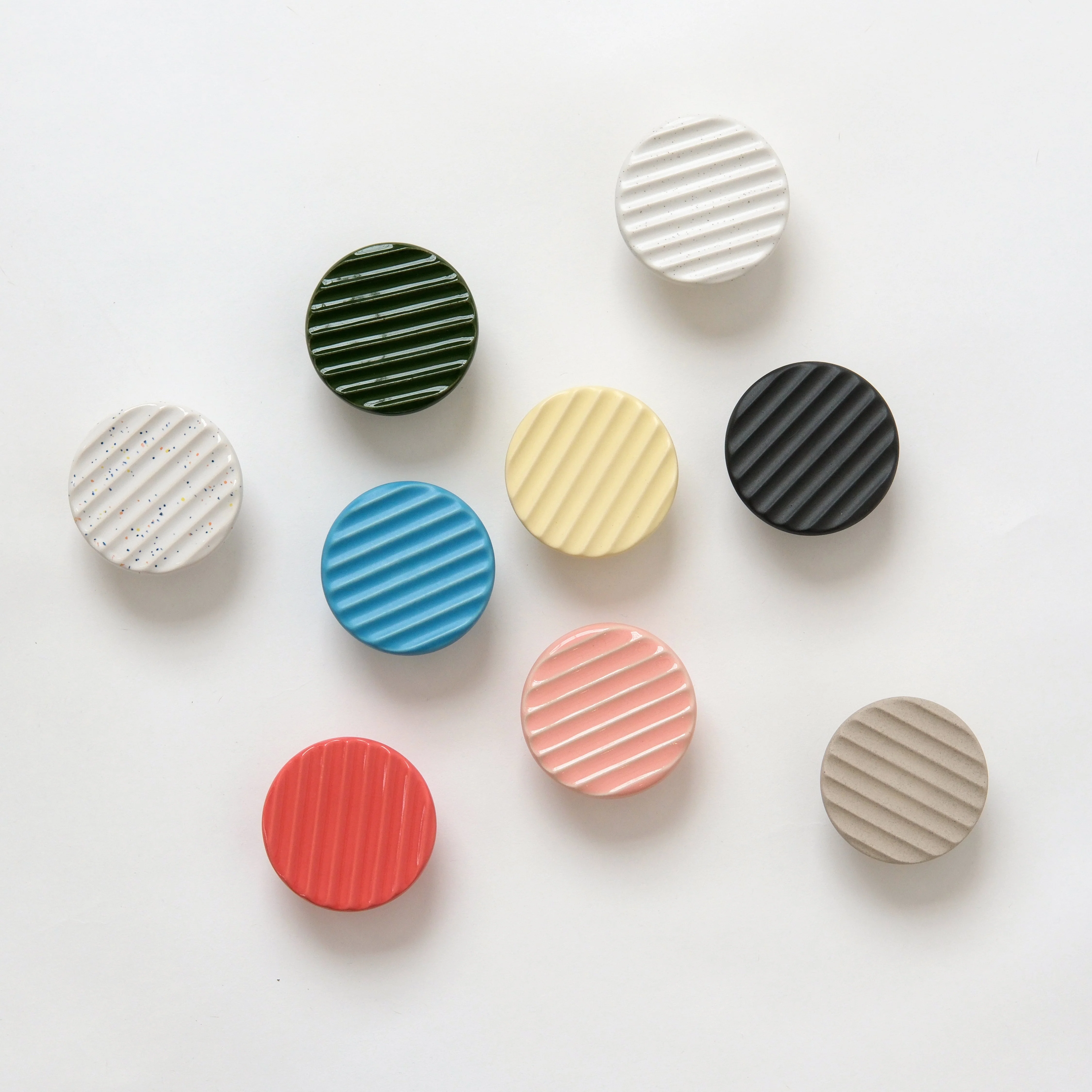 Sequence coat hook - Fluted - Image 2