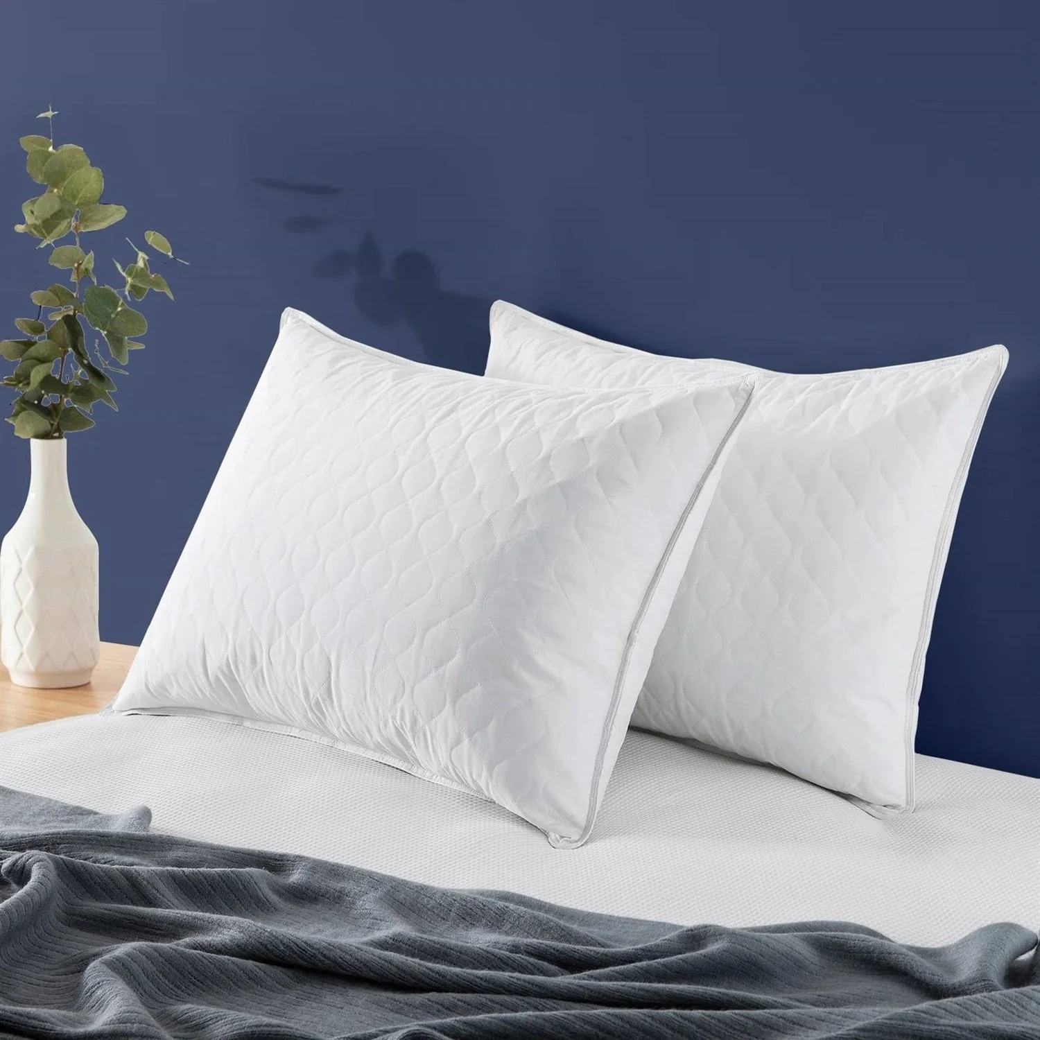 Set of 2 Machine Washable Down Feather Blend Pillow in King size - Image 2