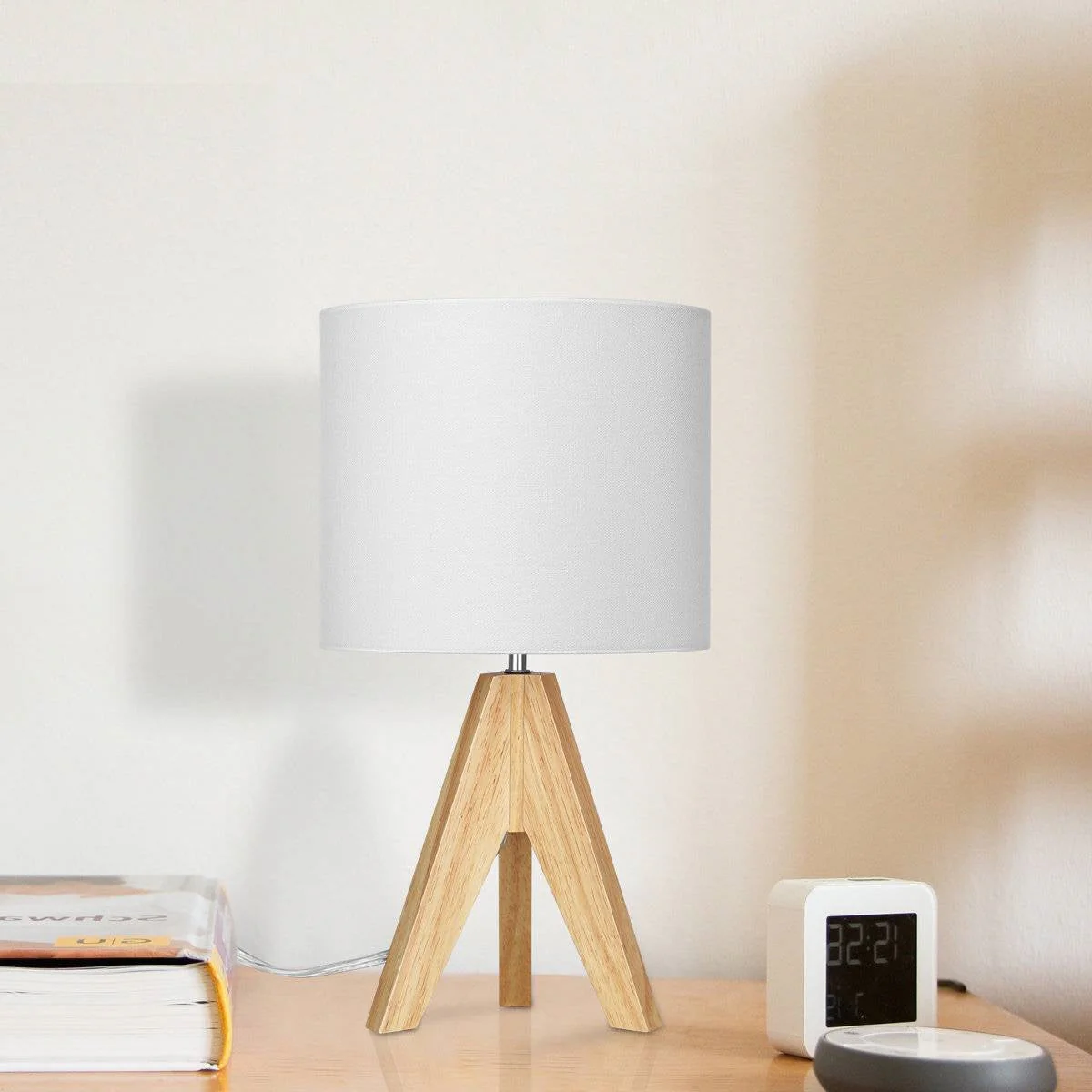 Set of 2 - Scandinavian Style Tripod Desk Lamp with White Linen Drum Shade - Image 4