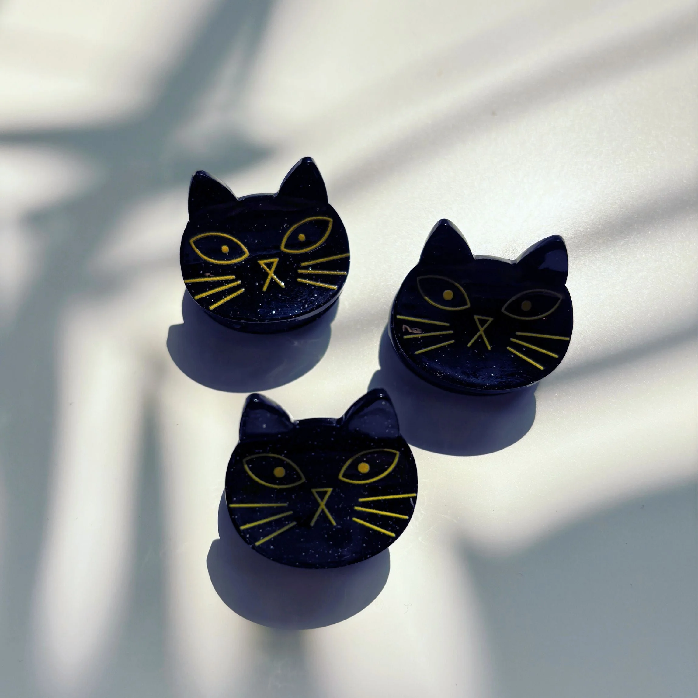 Set of 3 Velvet Claws Mini Black Cat Hair Claws | Hair Claw Clip in Giftable Pouch - Image 4