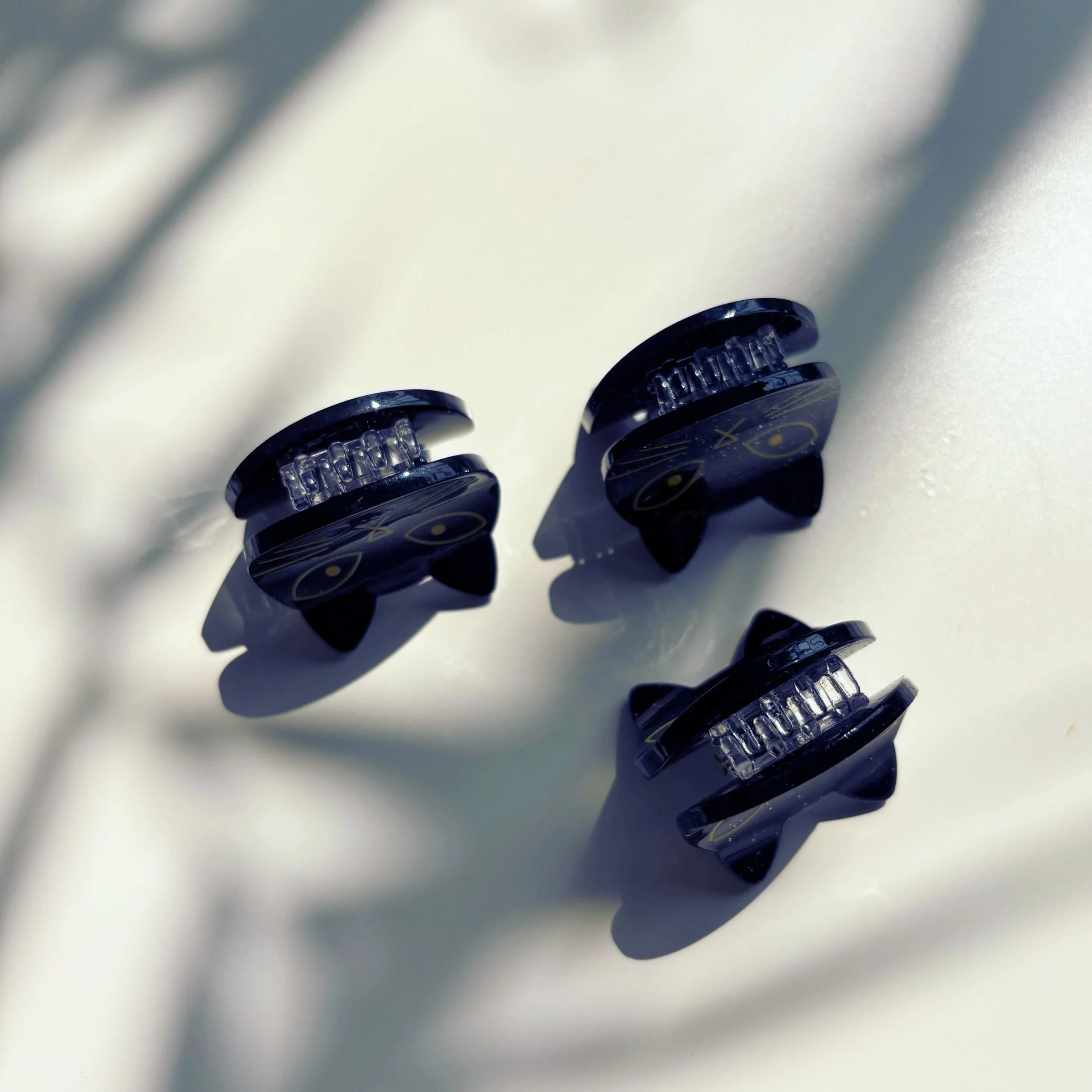Set of 3 Velvet Claws Mini Black Cat Hair Claws | Hair Claw Clip in Giftable Pouch - Image 5