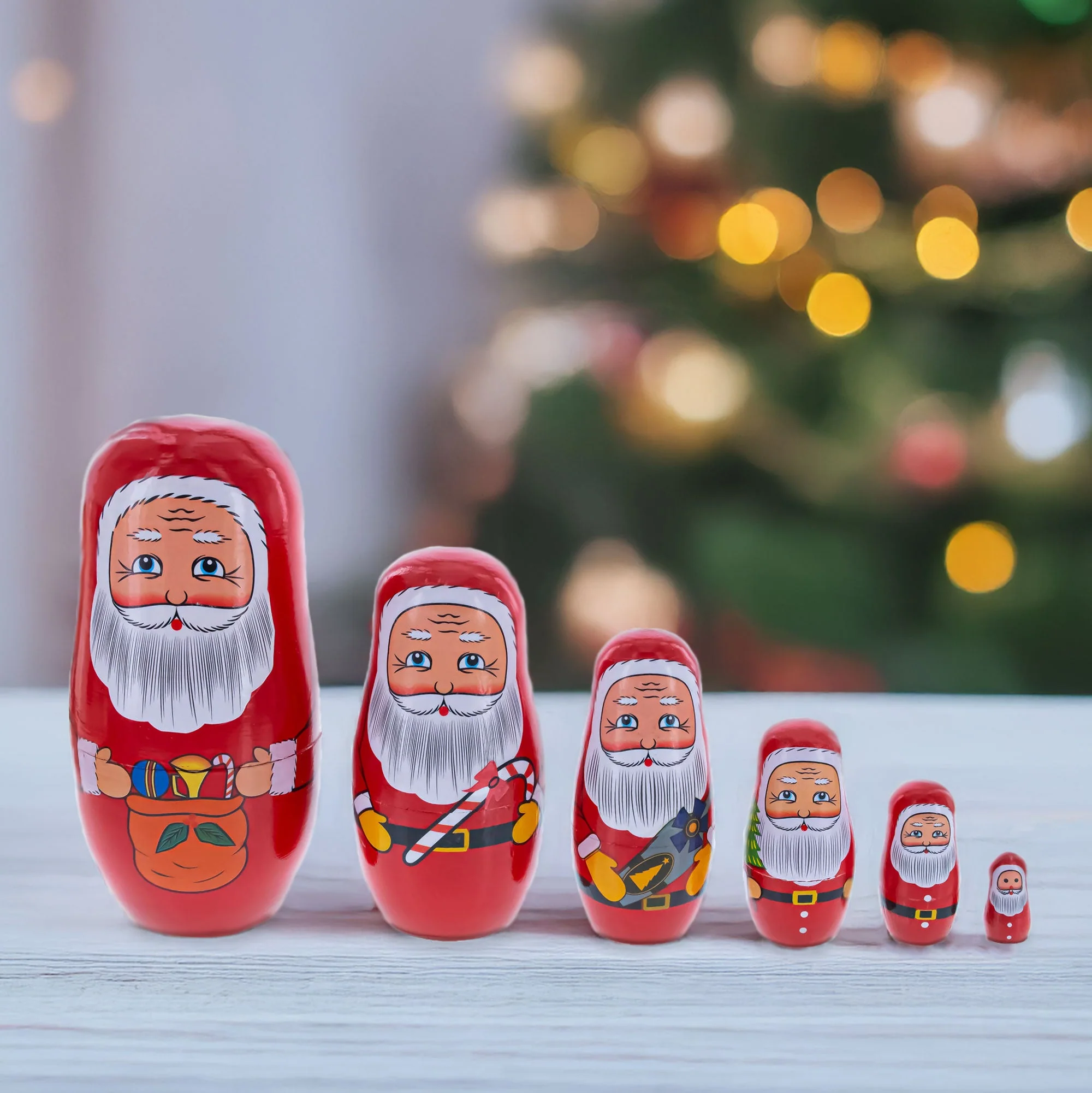 Set of 6 Santa with Christmas Gifts Wooden Nesting Dolls 5.5 Inches - Image 2