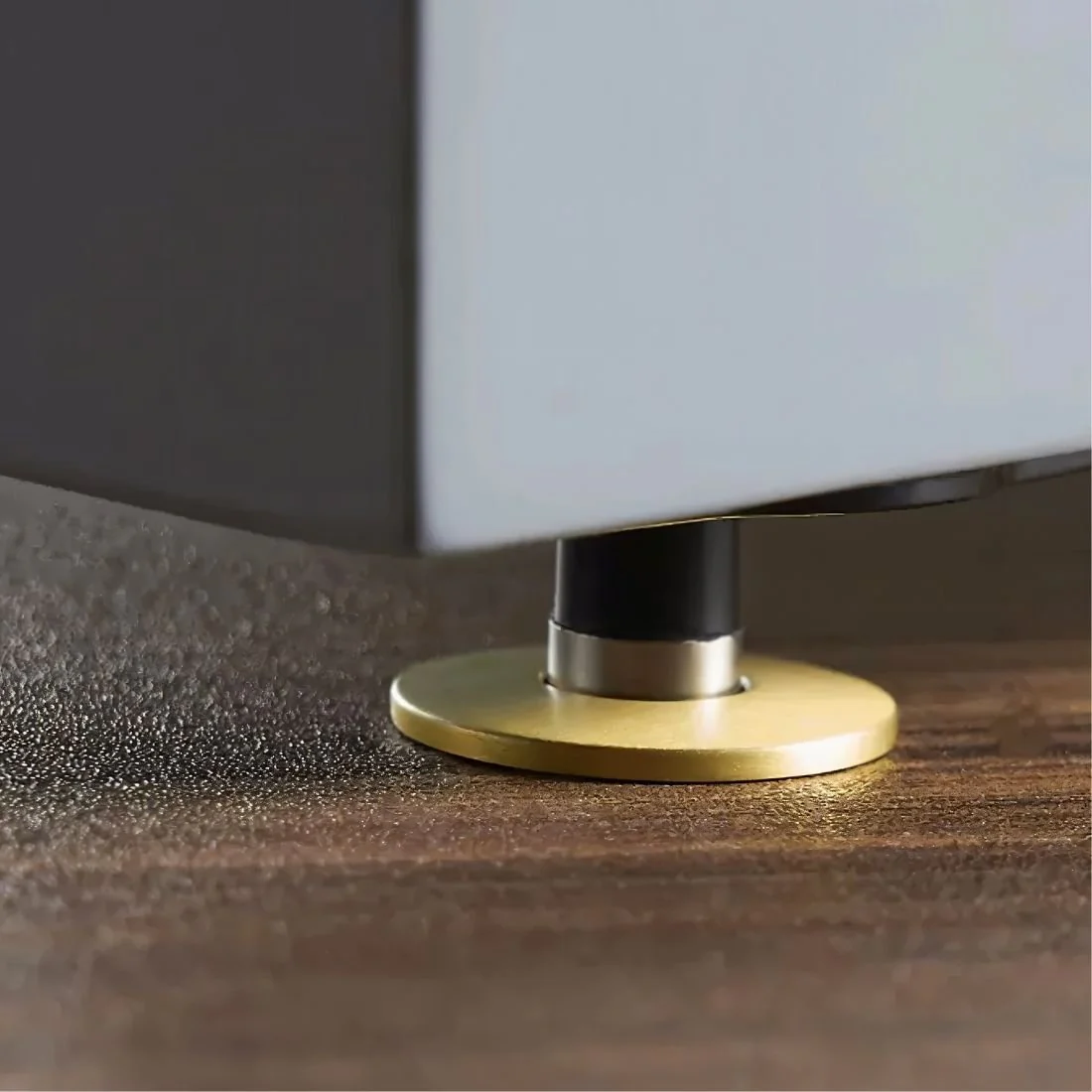 Siste Concealed Magnetic Door Stop - Open Box - Image 5
