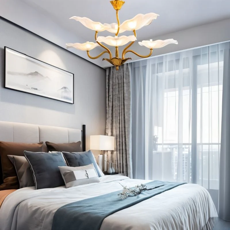 Skira Chandelier - Image 2