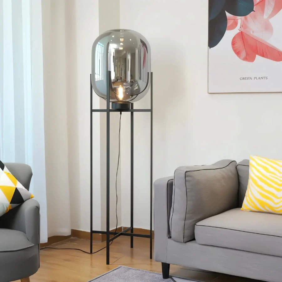 Skynra Floor Lamp - Image 3