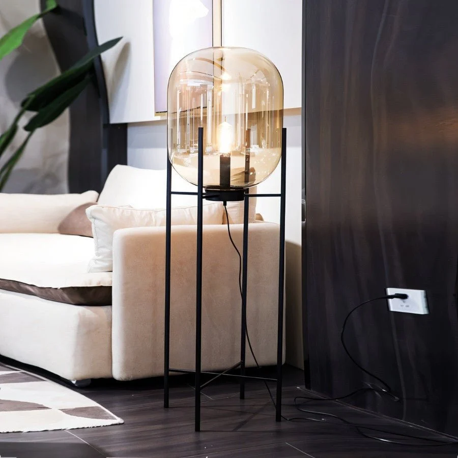 Skynra Floor Lamp - Image 5