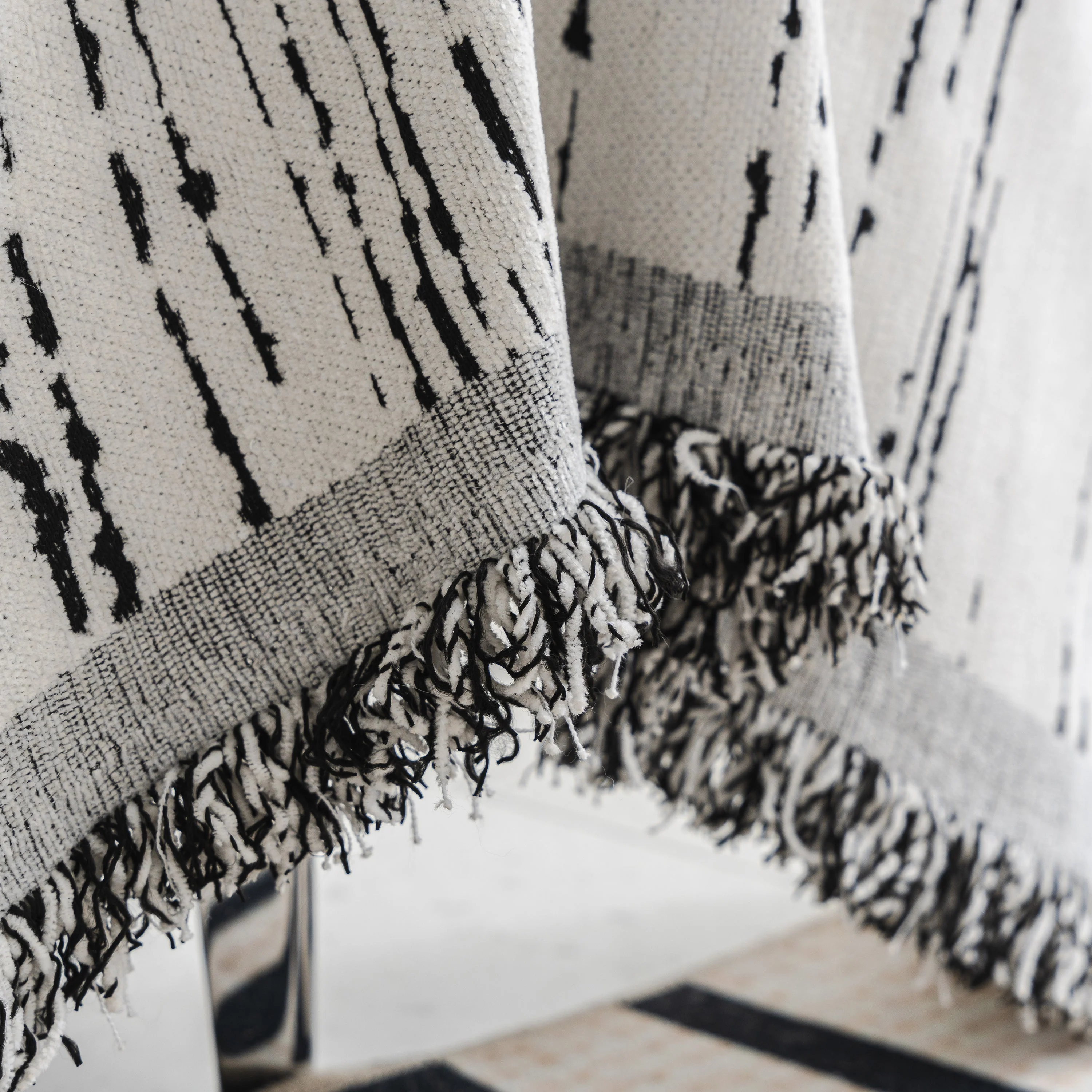 Slip Covers for Sofas, Sofa Throw Cover Soft Chenille Sofa Bed Cover, L Shaped Sectional Couch Covers - Image 8