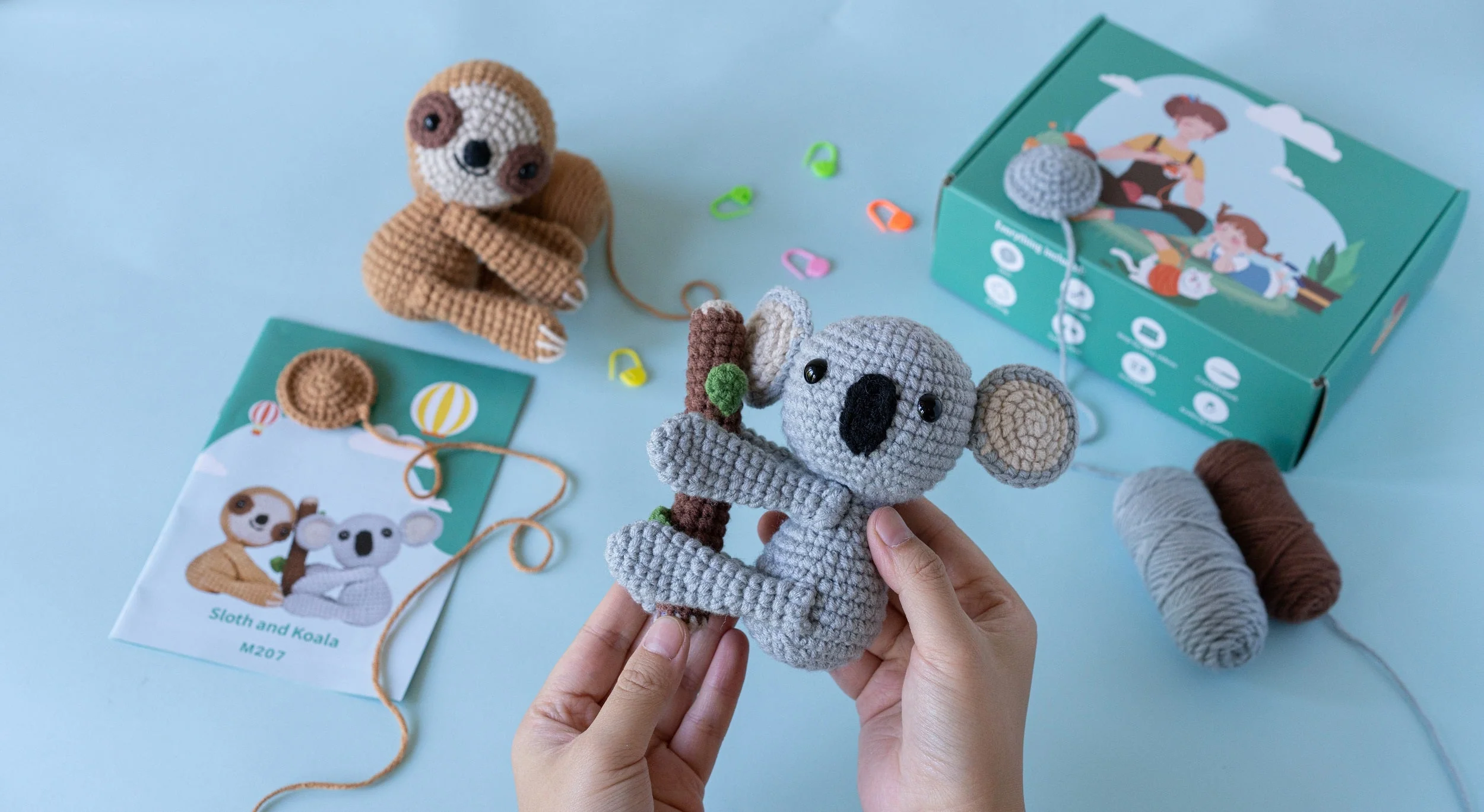 Sloth and Koala Amigurumi DIY Crochet Kit Wizardi F07N8-M207 - Image 5