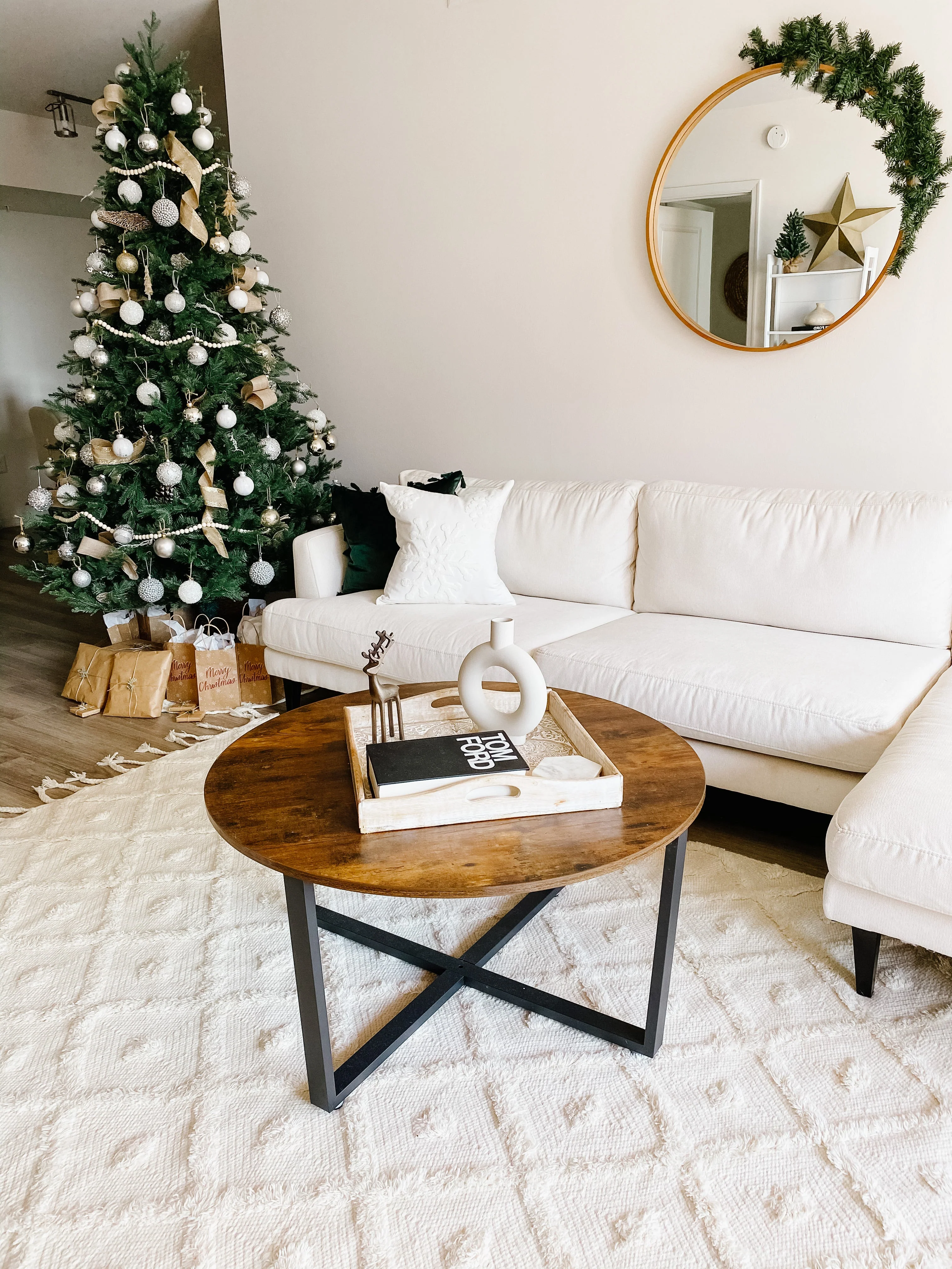 Snowflake Pillow Cover - Image 4