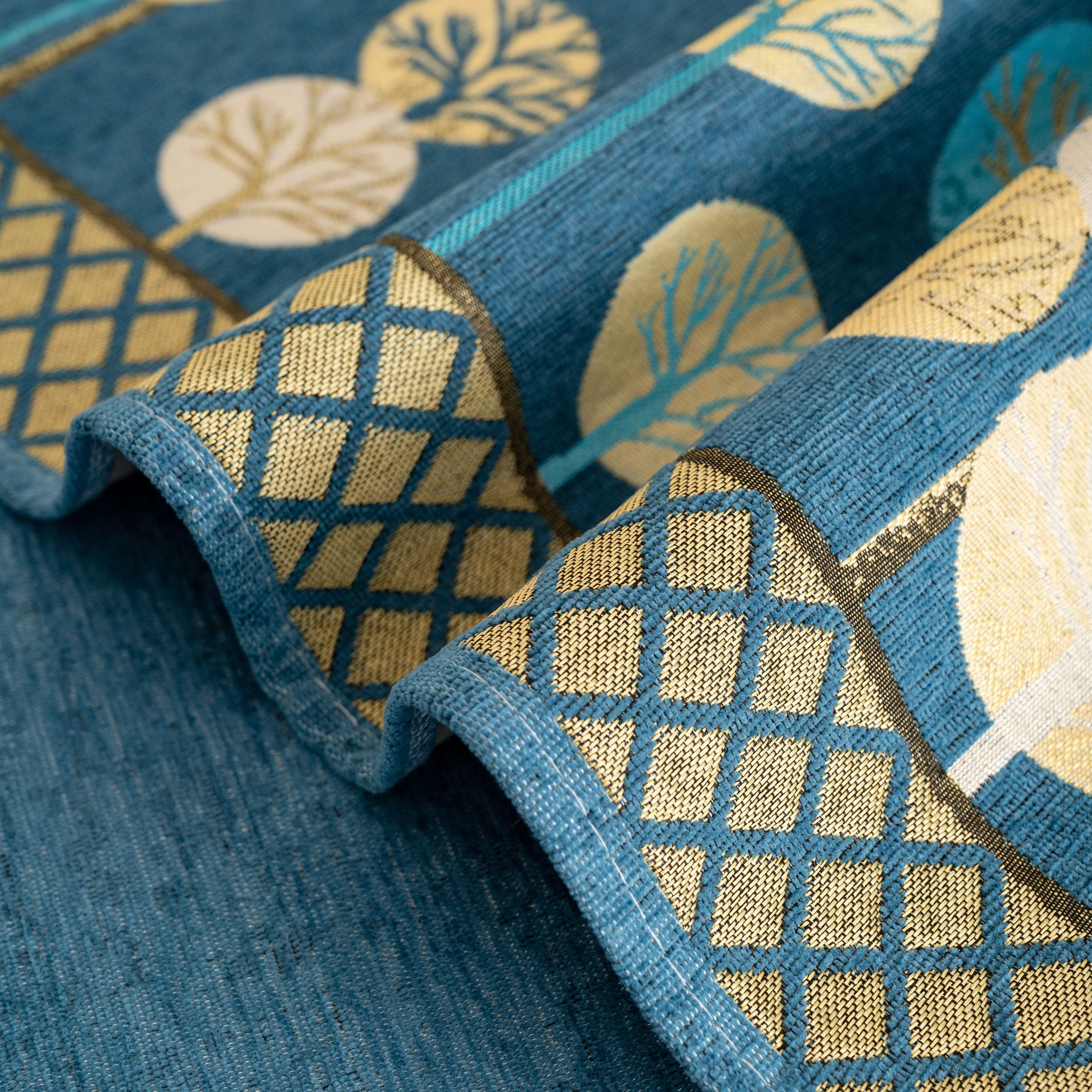 Sofa Cover for Couch, Non-Slip Sectional Couch Cover with Woven Tree Pattern - Image 5